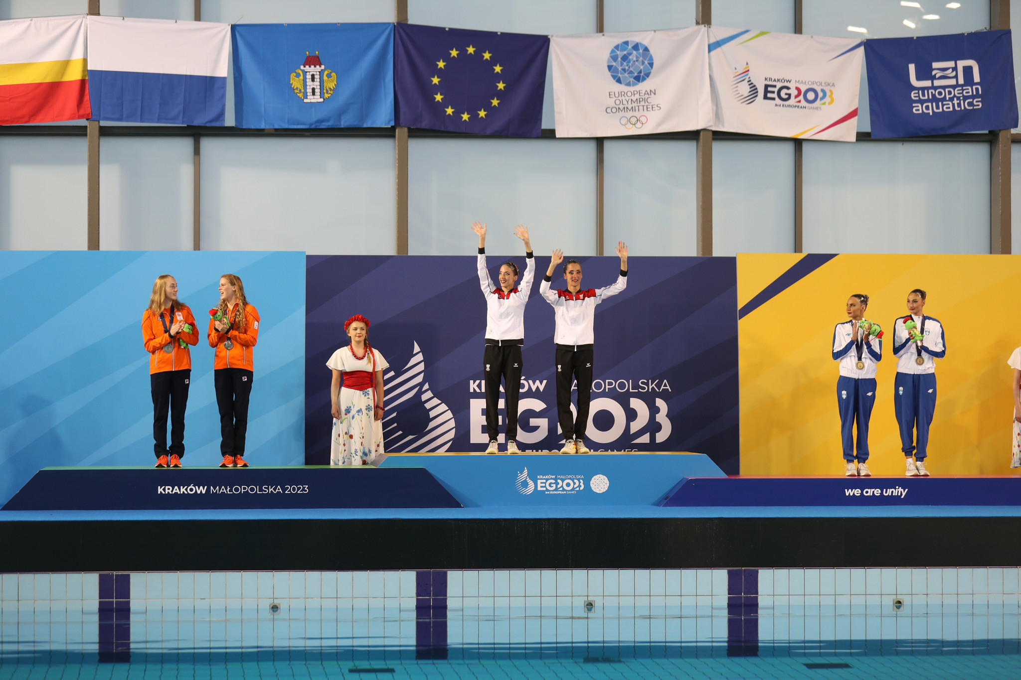 Austria's Eirini-Marina Alexandri and Anna-Maria Alexandri won the mixed duet, the day's other artistic swimming event ©Kraków-Małopolska 2023