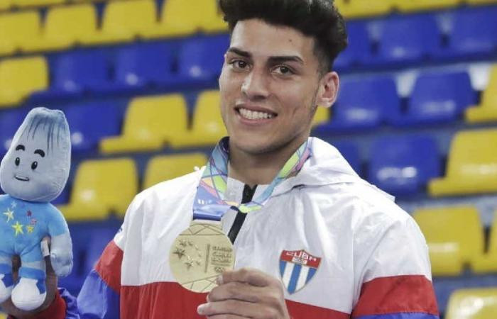 Cuba's Diorges Escobar won the gold medal in the men's all around gymnastics competition in San Salvador ©Cuban Olympic Committee 