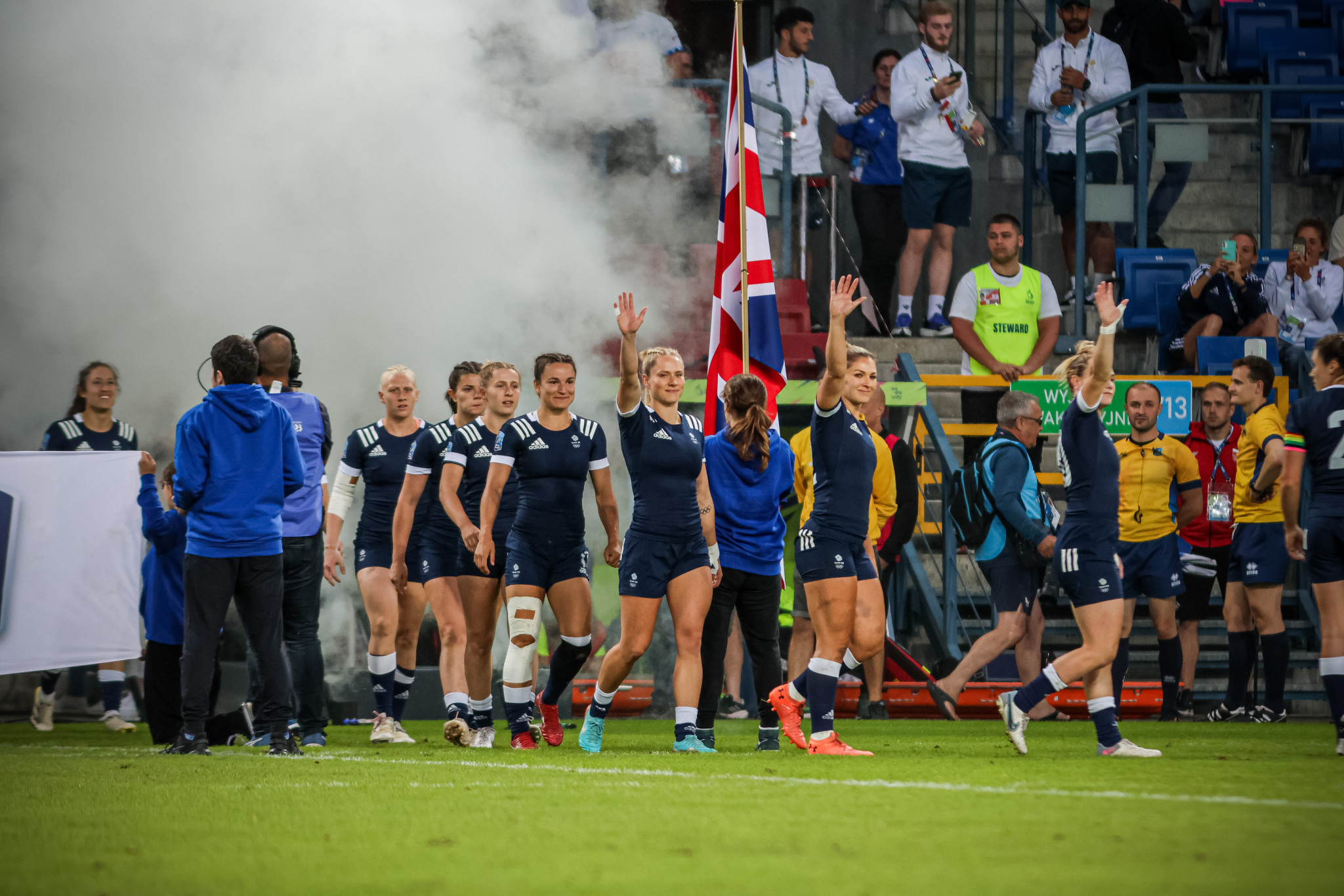 Britain's women beat hosts Poland 33-0 in the women's rugby sevens final to seal a place at the Paris 2024 Olympics ©Kraków-Małopolska 2023
