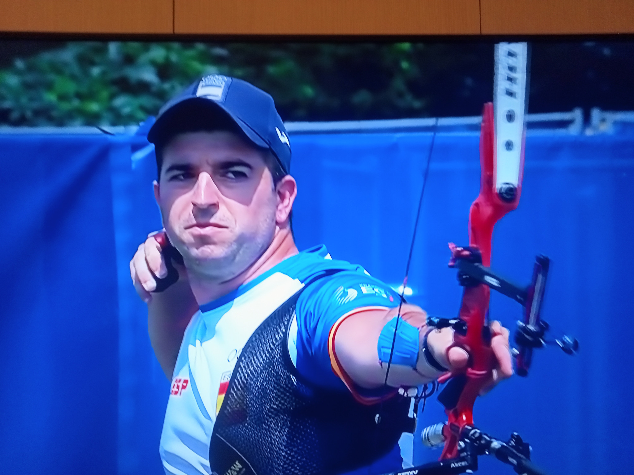 Miguel Alvarino Garcia of Spain defeated Turkey's Olympic champion Mete Gazoz en route to reaching the men's recurve final at the European Games - but then lost 6-2 to Germany's Florian Unruh ©ITG
