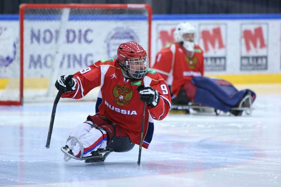 Russia edged closer to the overall title with another victory ©IPC Sledge Hockey