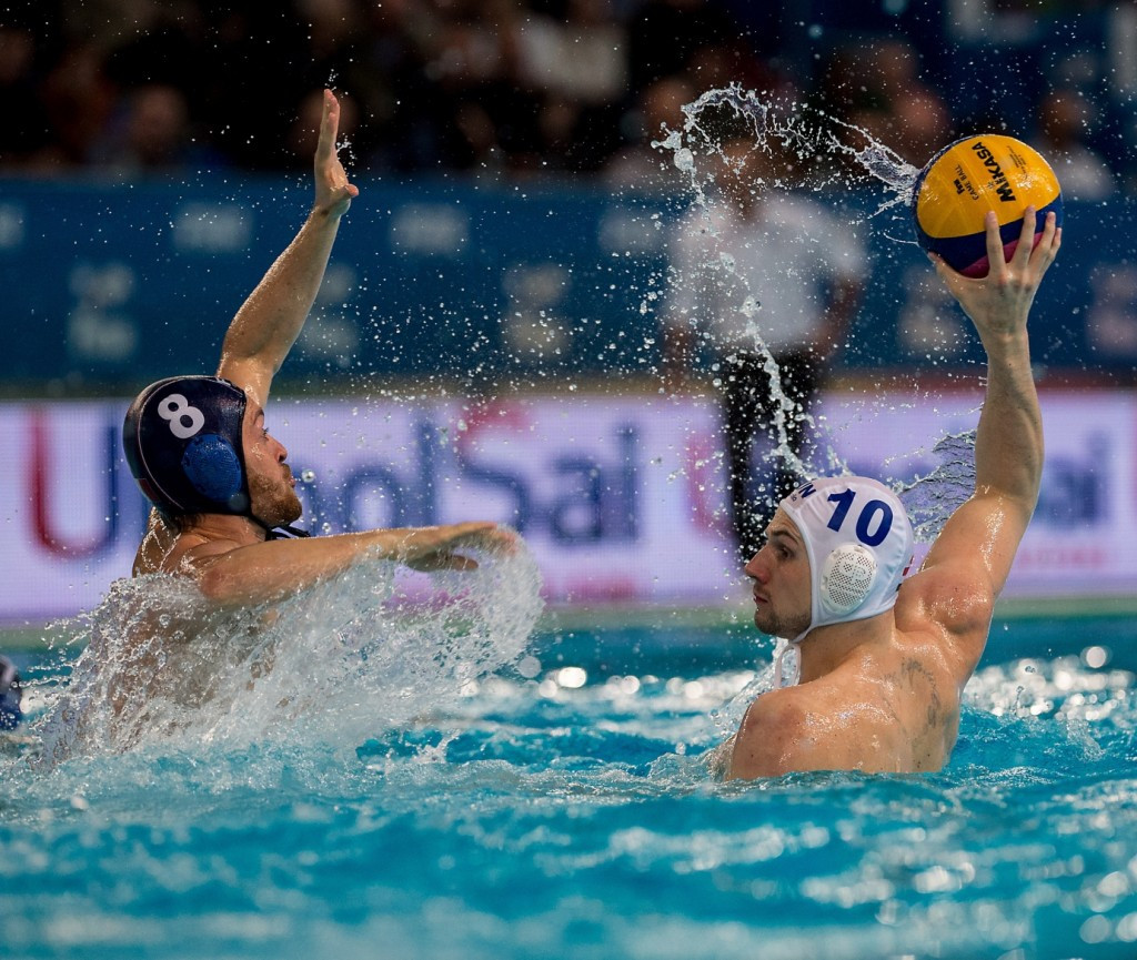 Hungary beat France to secure a spot in the final ©FINA/Giorgio Scala