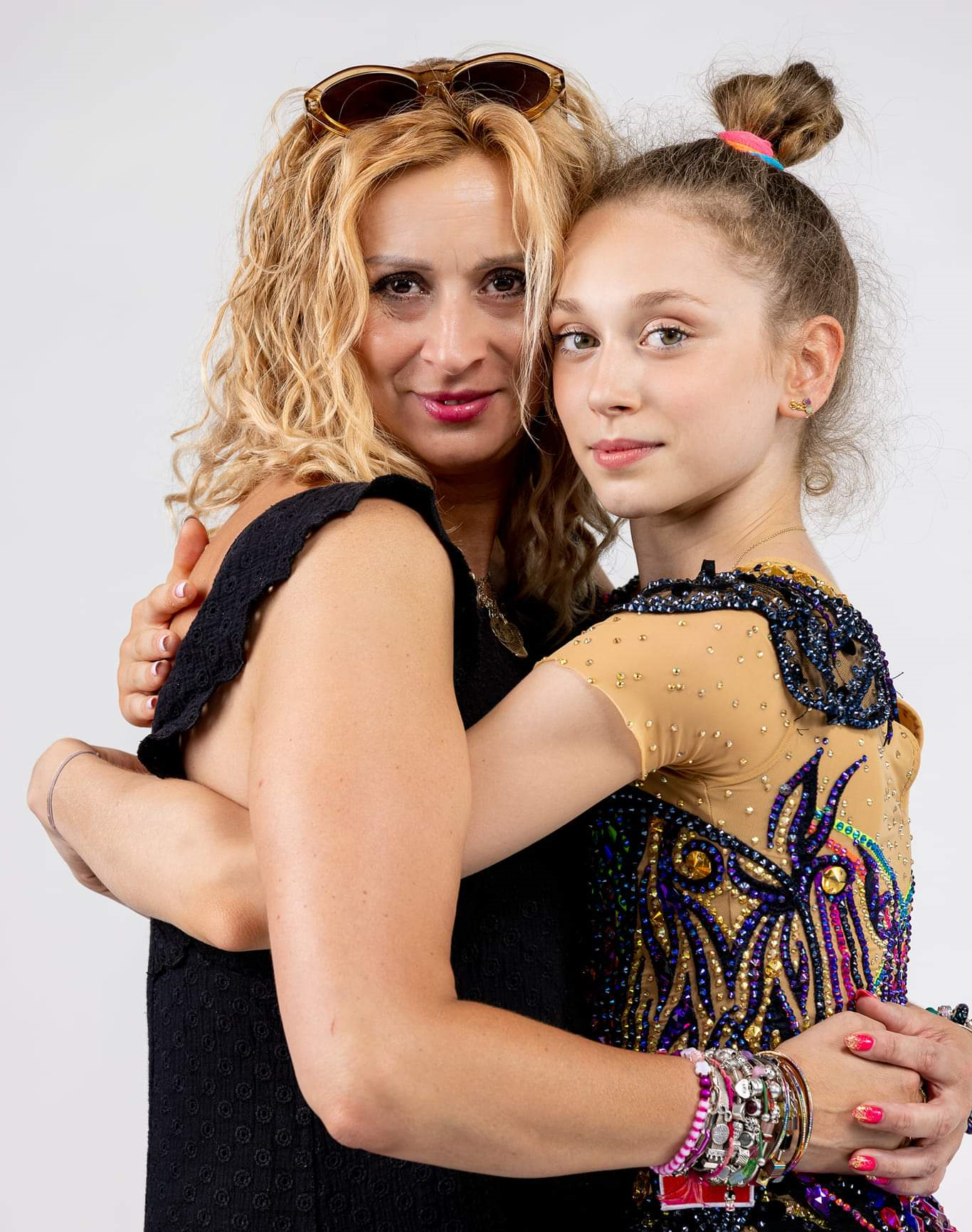 Liliana Lewinska pictured with her mum Krystyna Leskiewicz-Lewinska, head coach of the Polish rhythmic gymnastics national team ©Adko Photography