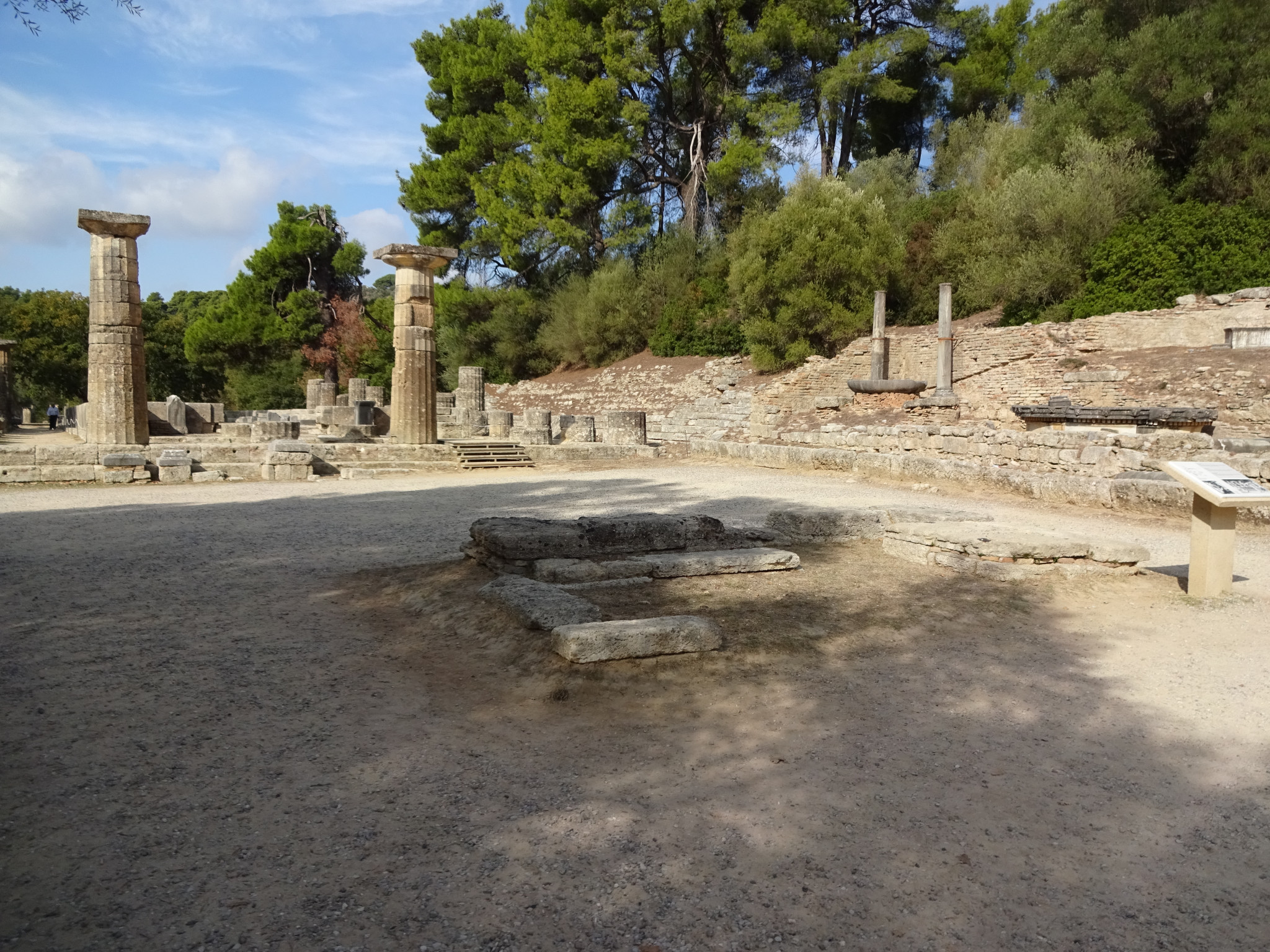 The ruins in Ancient Olympia where the Olympics of antiquity were held©ITG