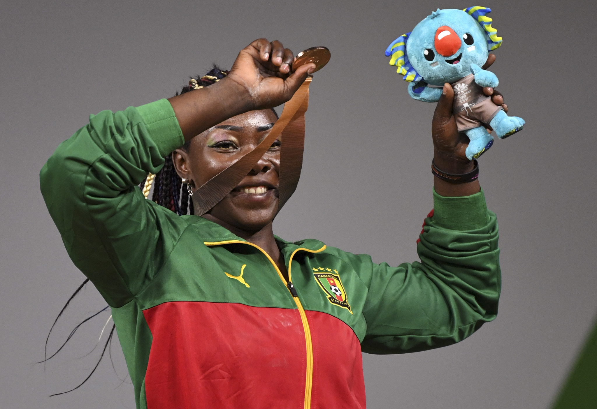 Clementine Meukeugni, winner of a Commonwealth Games bronze medal for Cameroon at Gold Coast 2018, is another member of the IWF Refugee Team stuck in London ©Getty Images 