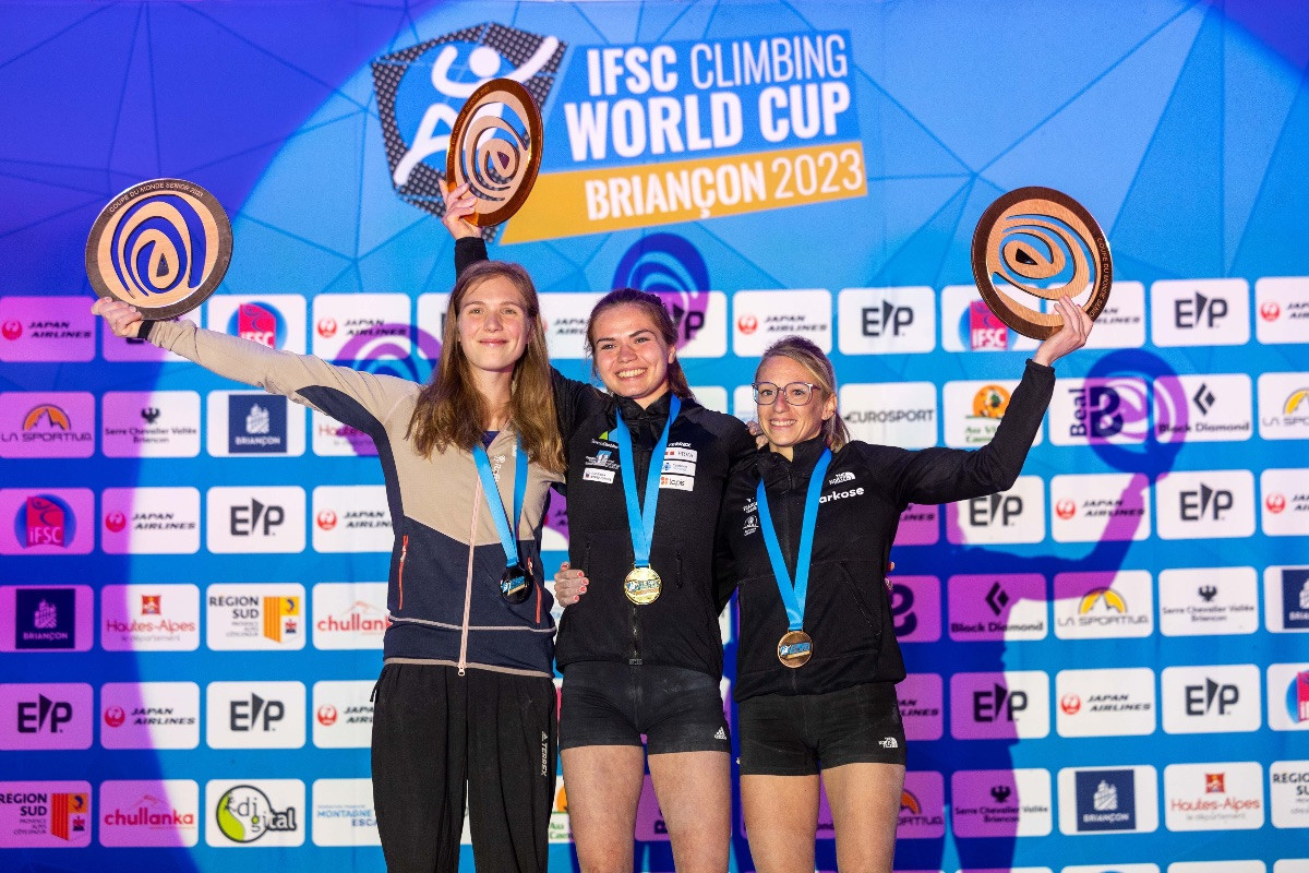 Vita Lukan of Slovenia, centre, claimed her first gold medal in the women's lead ©IFSC