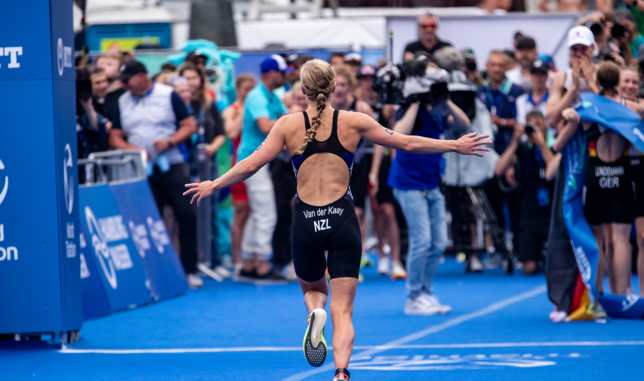 New Zealand came across the line in the relay with a time of 1:22:27 which was good enough for silver ©World Triathlon
