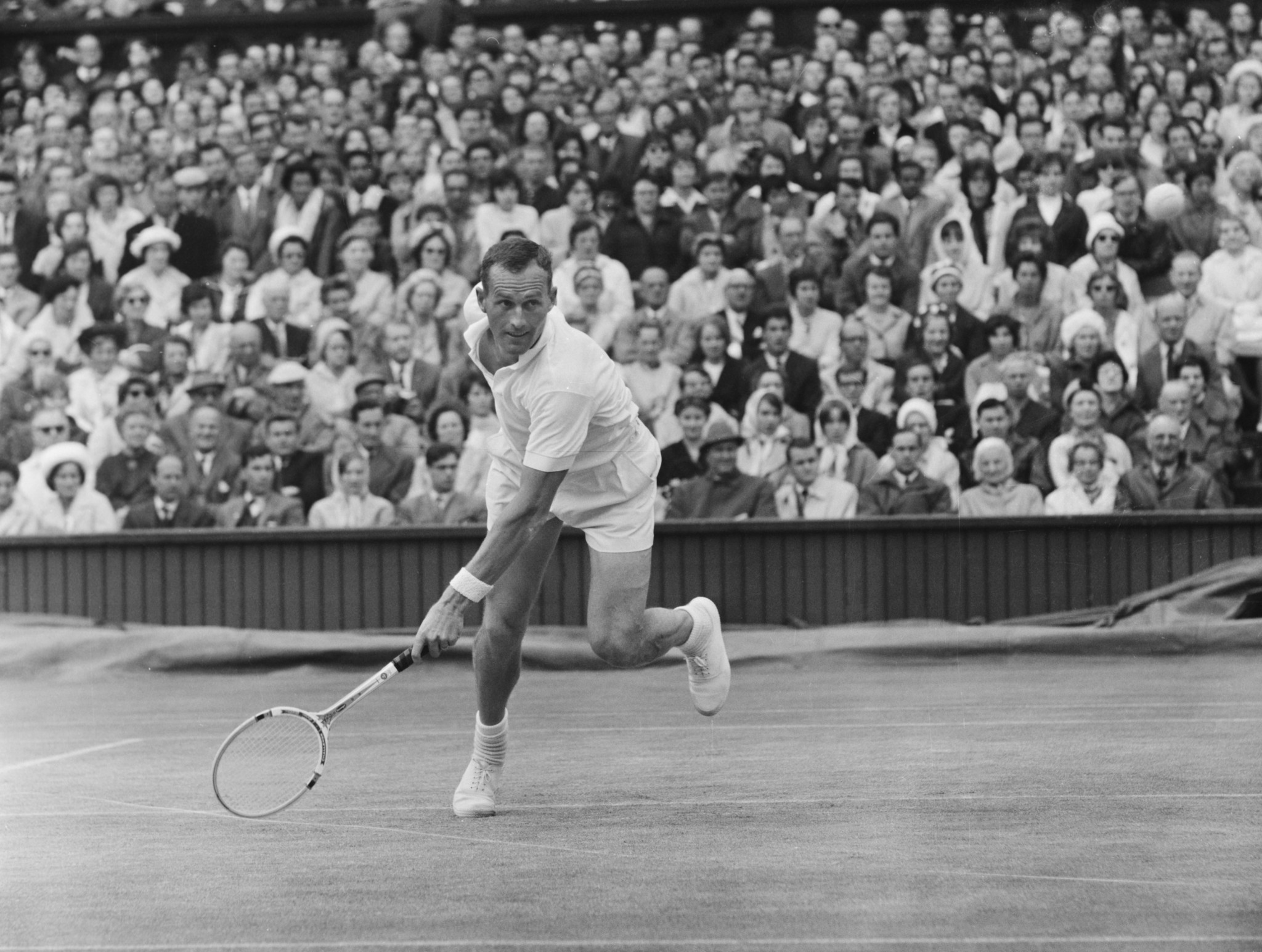 Neale Fraser was the last men's singles champion to win the Wimbledon mixed doubles title in 1962 ©Getty Images
