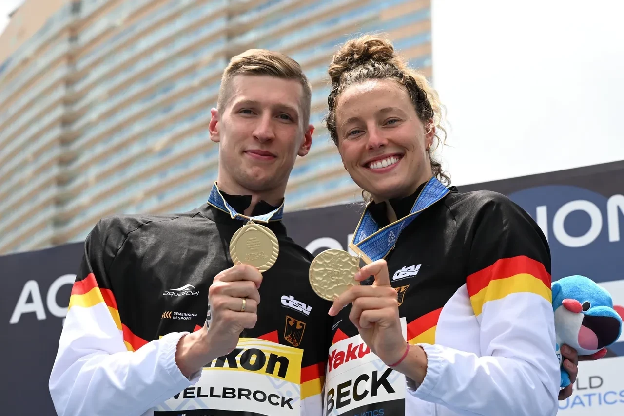 Beck and Wellbrock clinch double gold in marathon swimming at World Aquatics Championships 