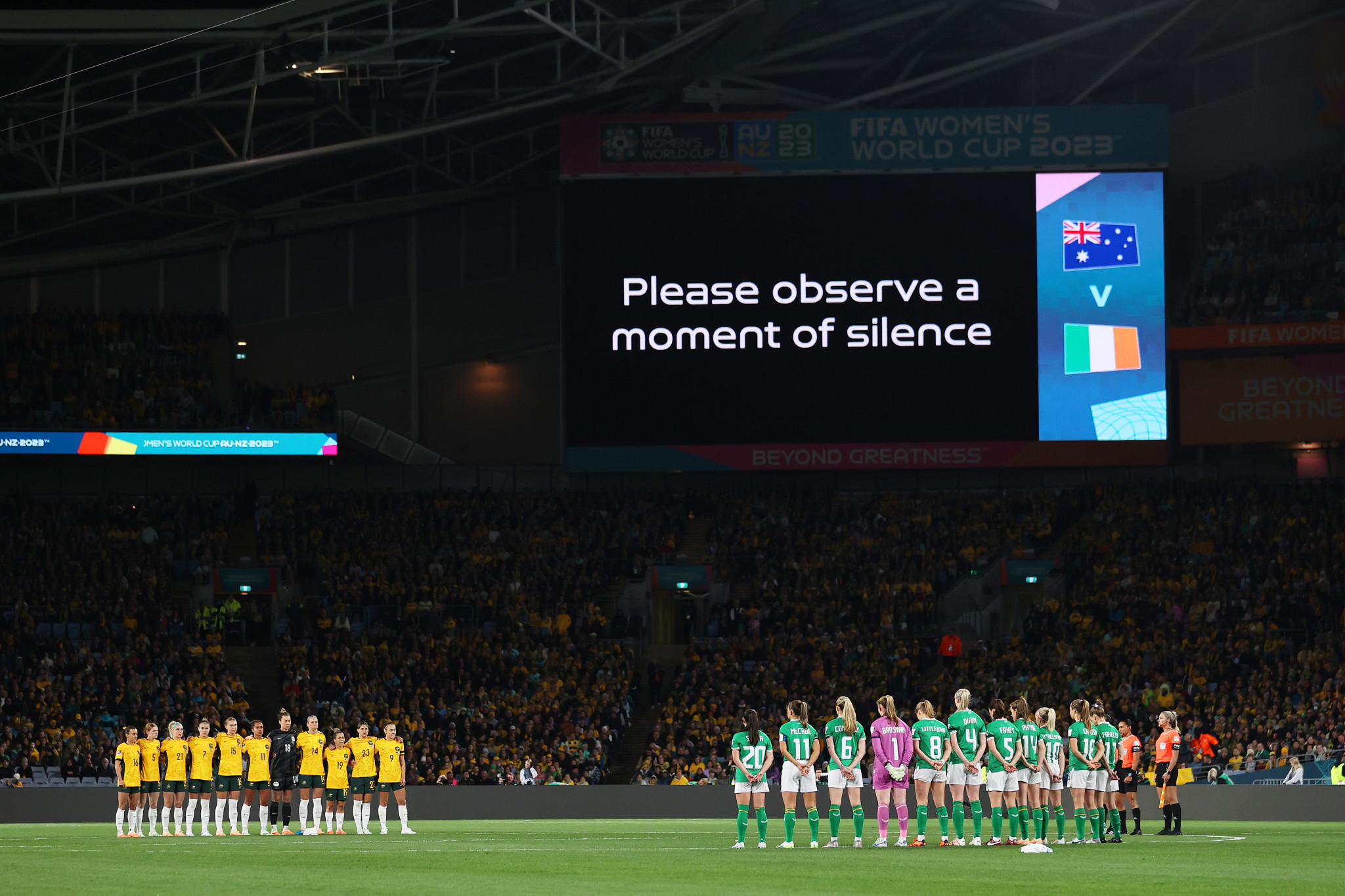Players and spectators also observed a moment's silence in Sydney prior to the match between Australia and New Zealand ©Getty Images