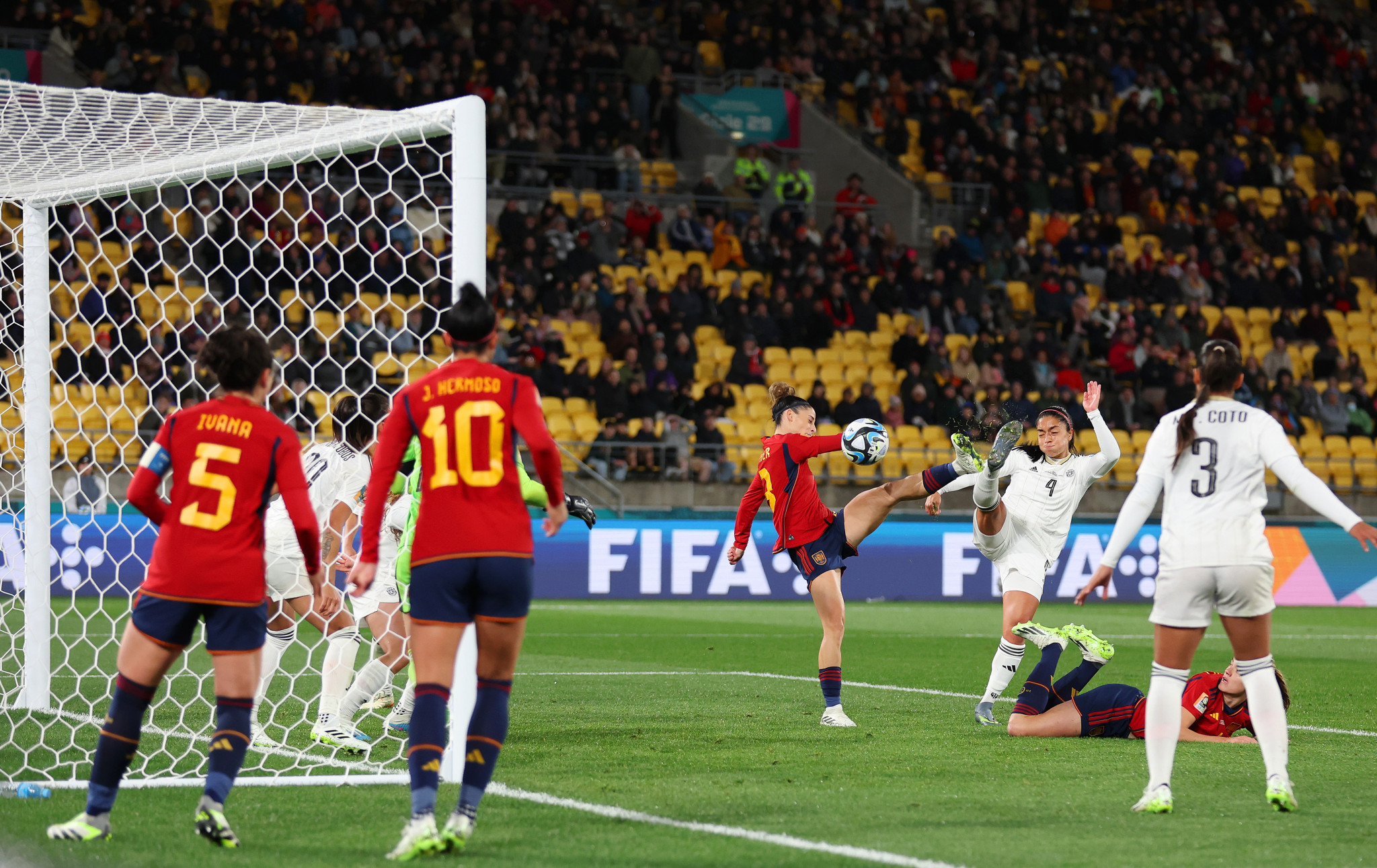 Esther González, centre in red, delivered the cross which led to an own goal for Spain's opener and scored their third goal of the game on the rebound ©Getty Images
