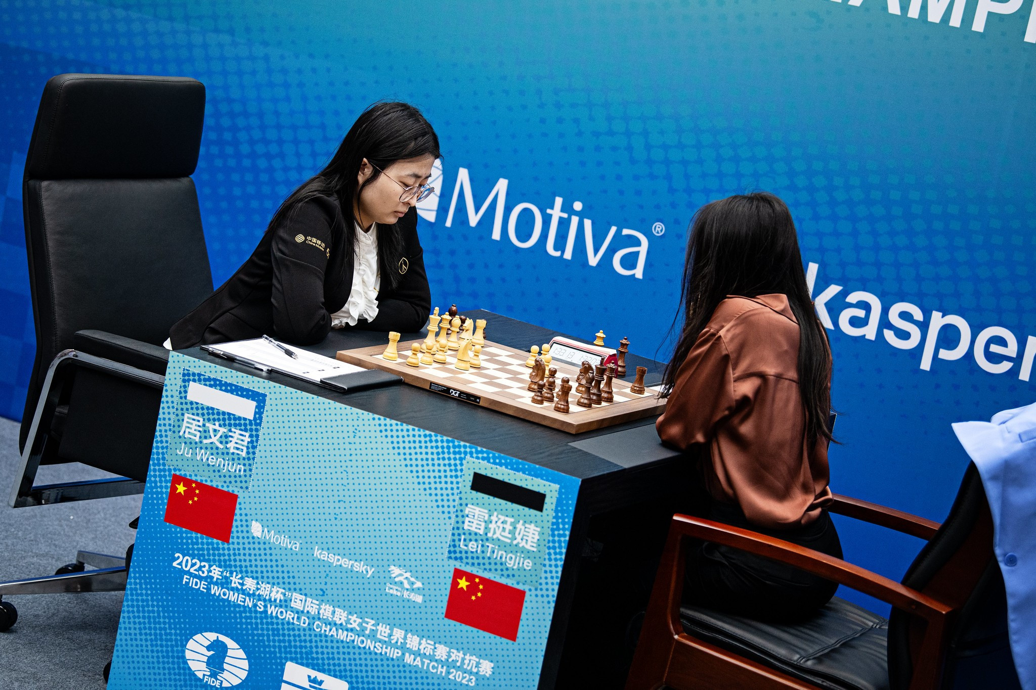 Ju Wenjun, left, defeated Chinese compatriot Lei Tingjie in game 12, for what proved the decisive victory in the FIDE Women's World Championship Match ©FIDE/Stev Bonhage