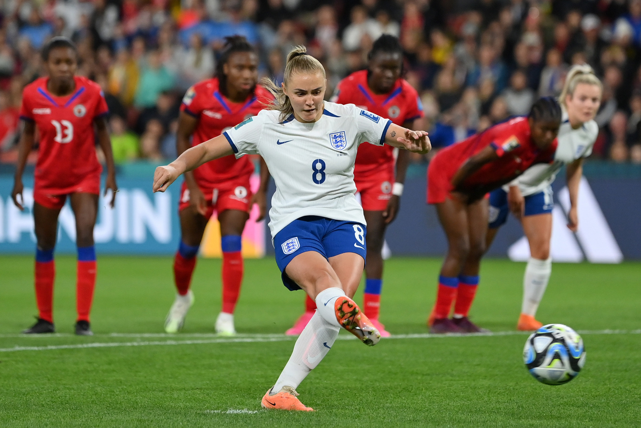 A retaken penalty from Georgia Stanway helped England labour to a 1-0 win against Haiti at the FIFA Women's World Cup ©Getty Images