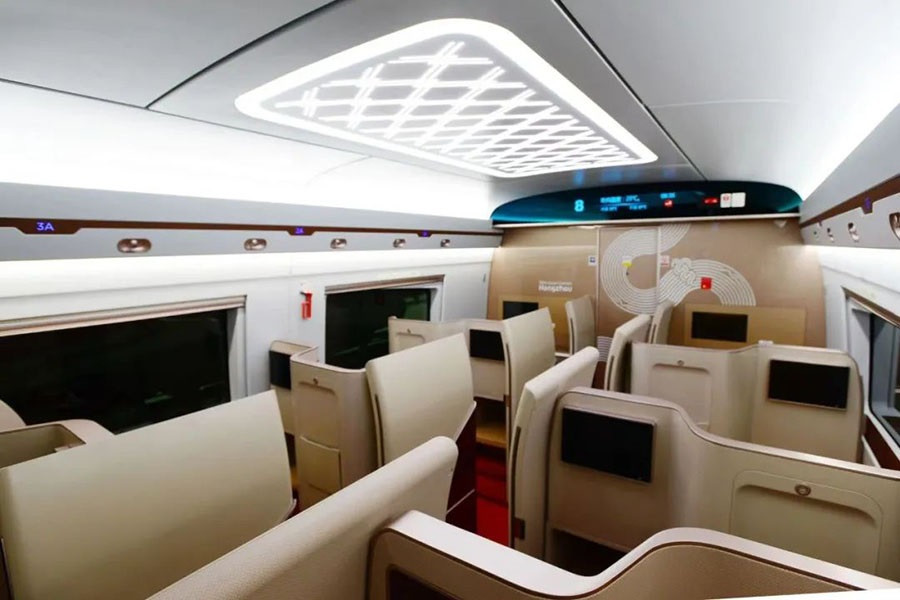 Some of the train carriages will feature screens to allow passengers to watch films and listen to music ©Hangzhou 2022