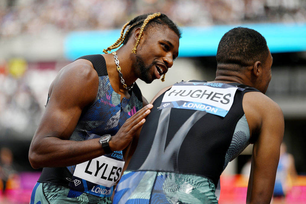 Noah Lyles, winner of the men's 200m at the London Diamond League meeting in a 2023 world-leading time of 19.47sec, congratulates Zharnel Hughes on his British record of 19.73 ©Getty Images