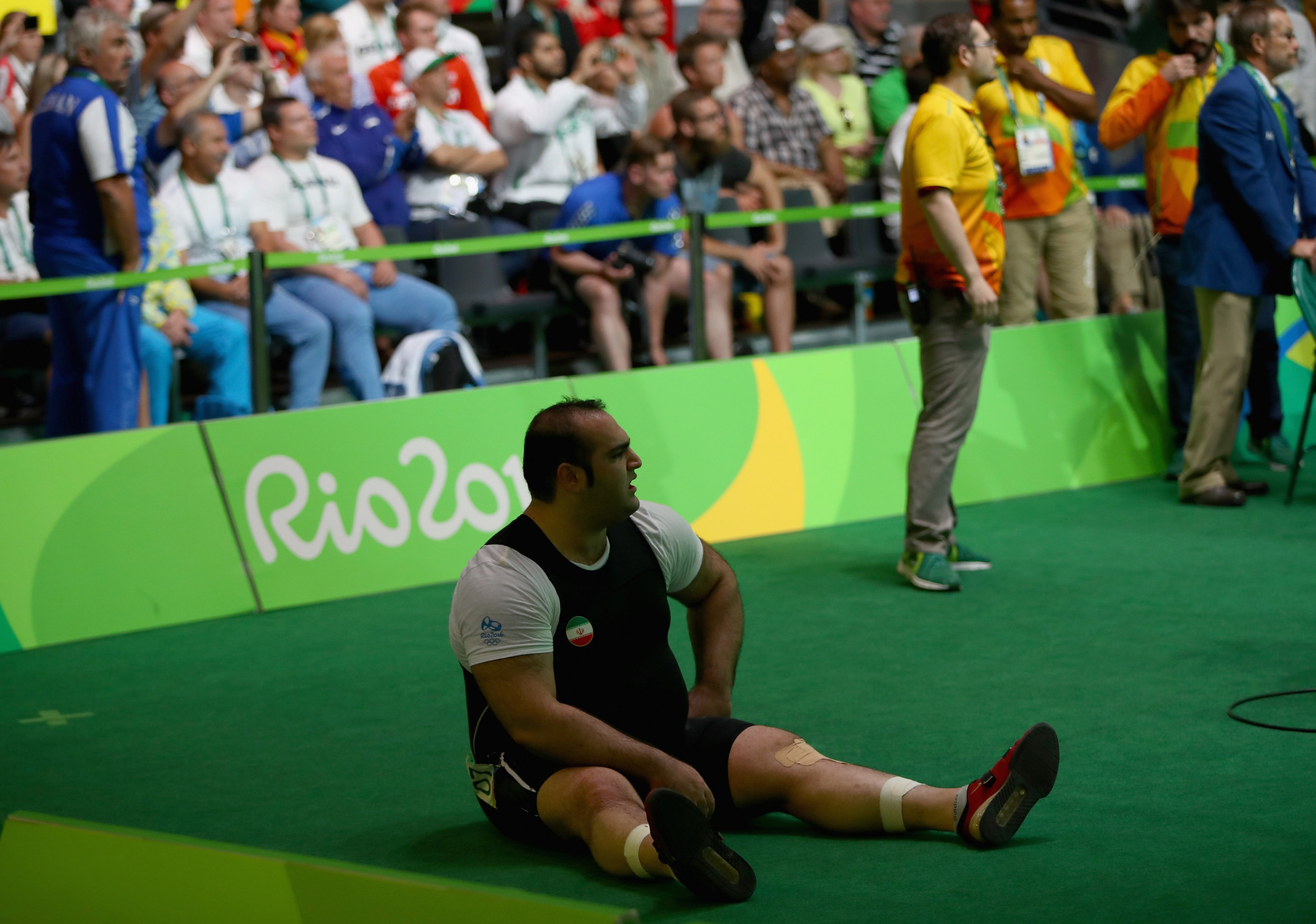 Weightlifting reinvented - no more press-out, new competitions, fewer referees 