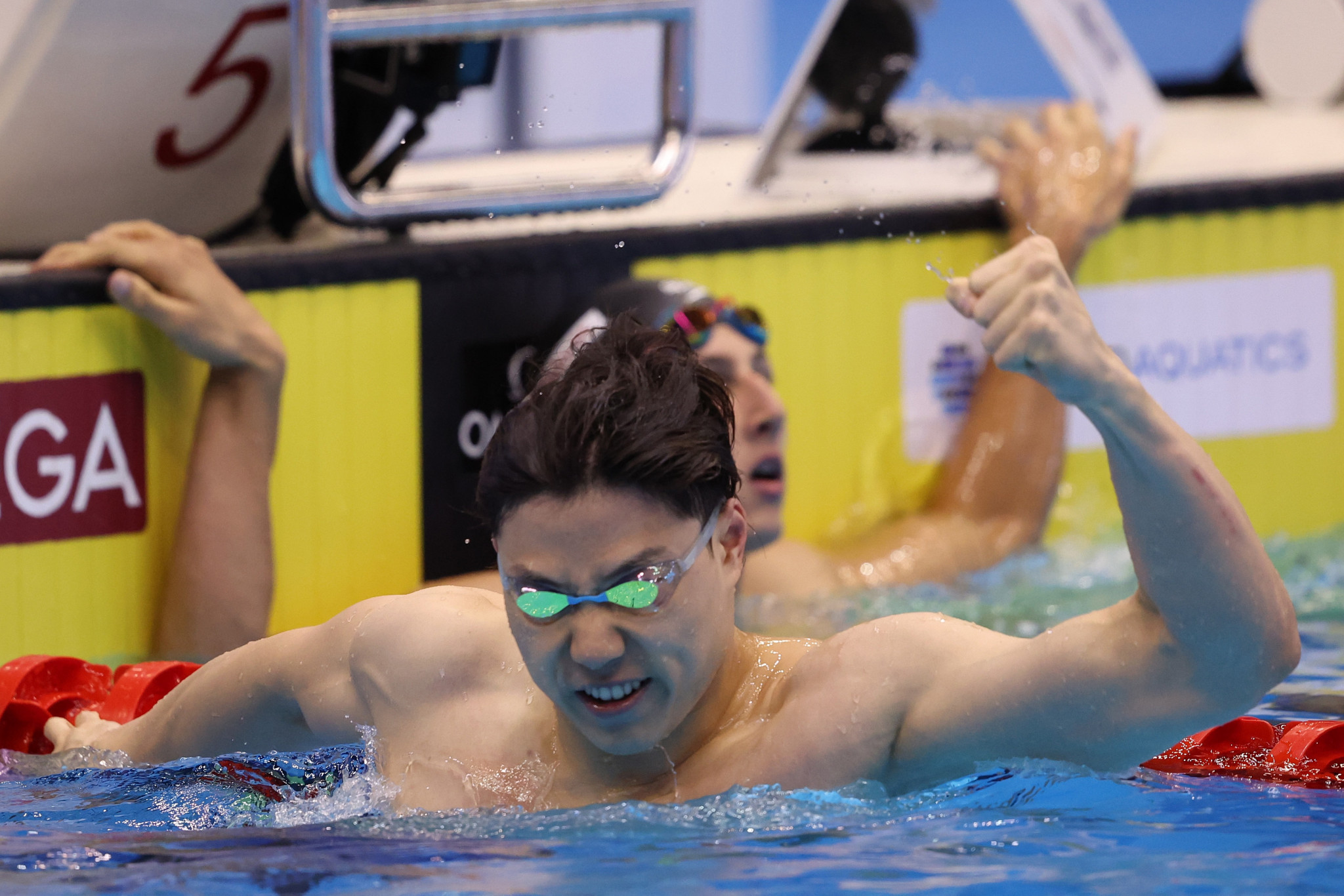 China claim two swimming golds at World Aquatics Championships