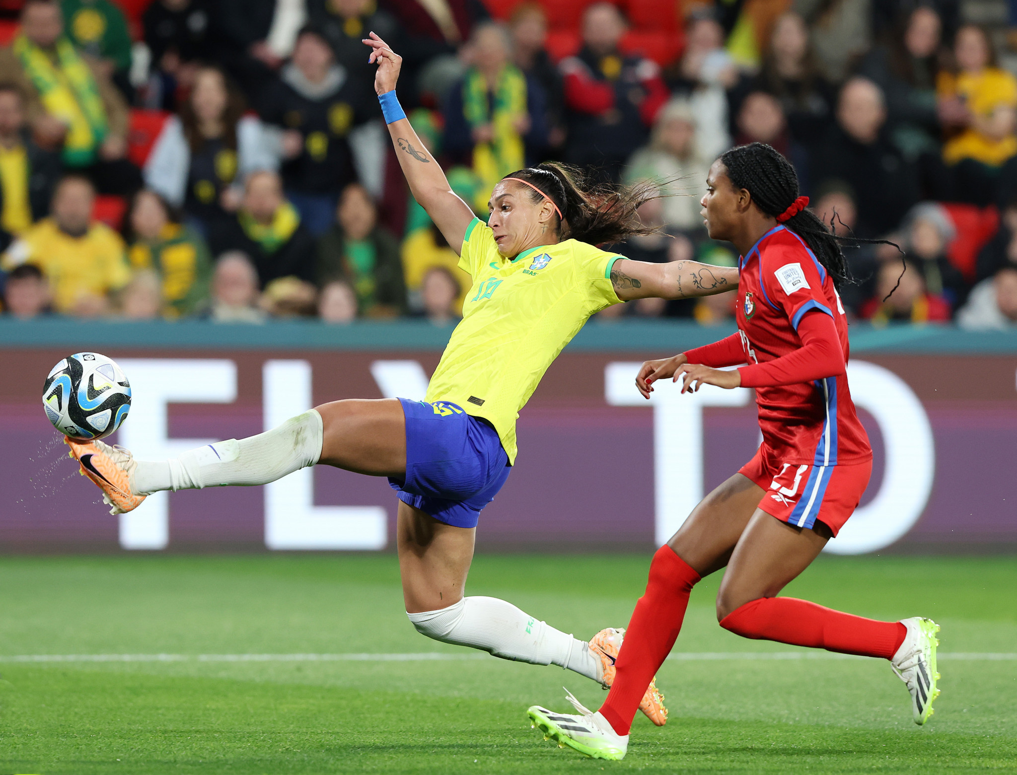Bia Zaneratto, left, was the other goalscorer for Brazil in their opener against Panama ©Getty Images
