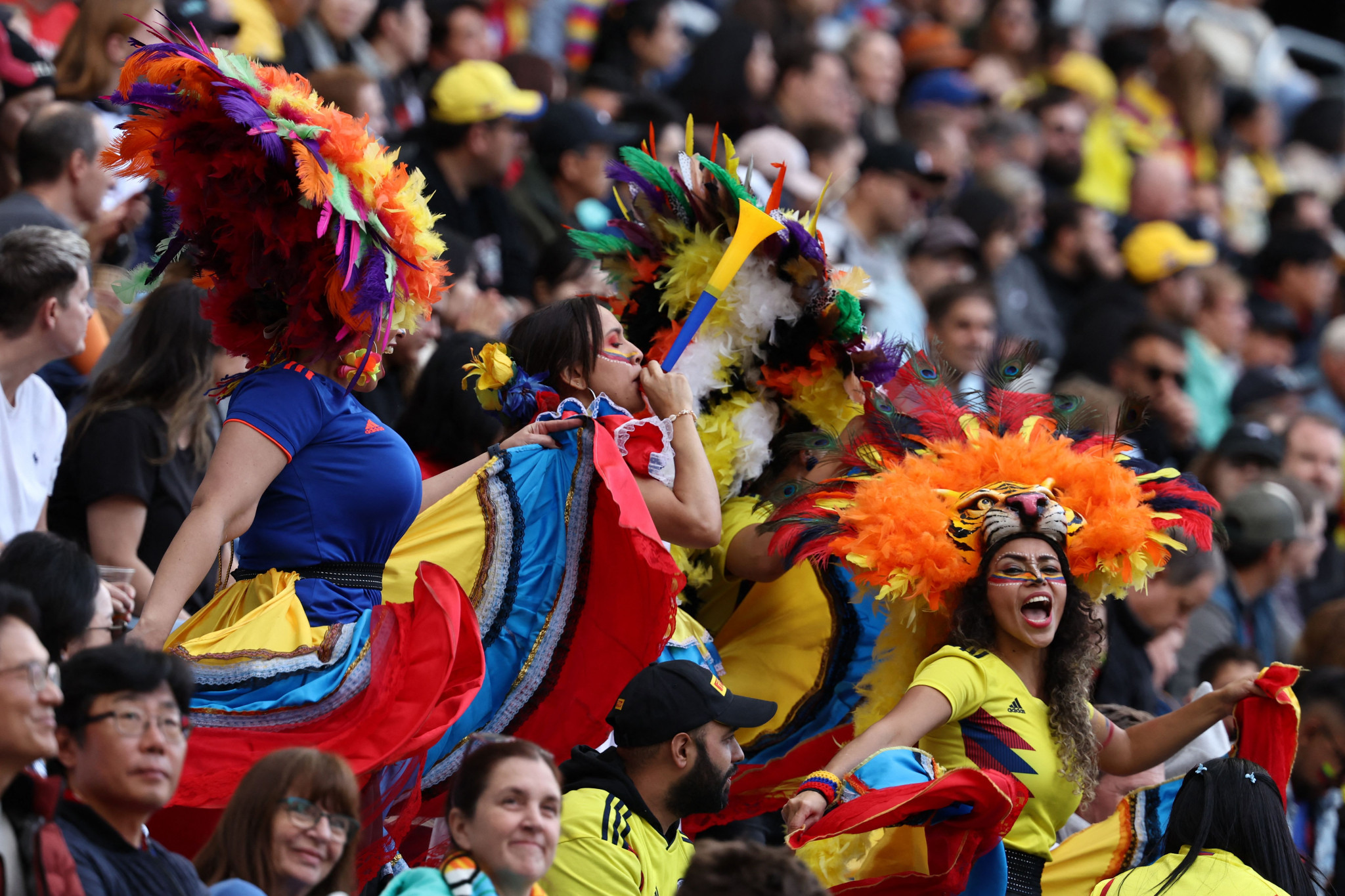 Colombian fans created a great atmosphere at the Sydney Football Stadium as their team won ©Getty Images