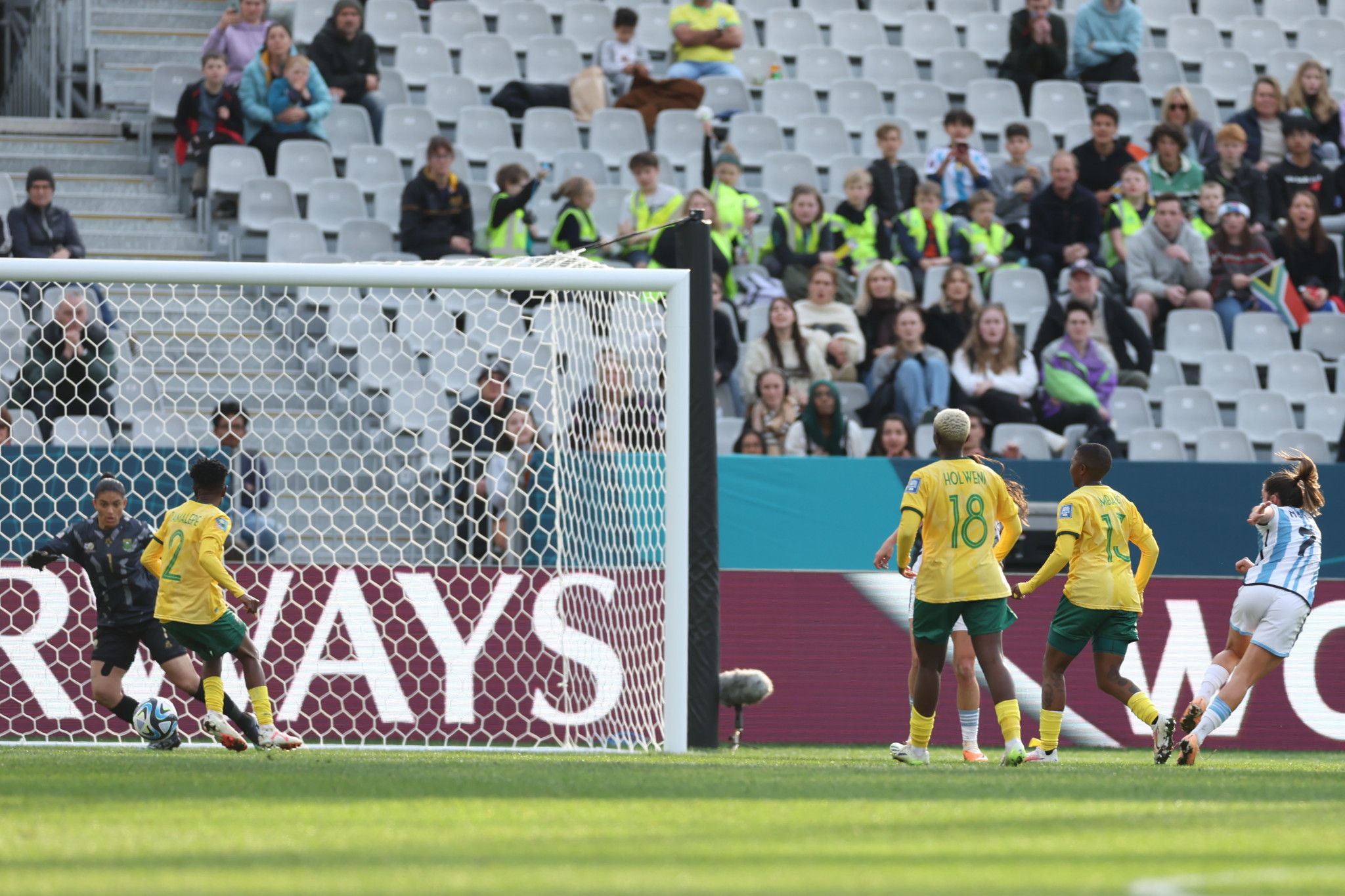 Romina Núñez, right, scored five minutes later to turn the game around for the South Americans ©Getty Images