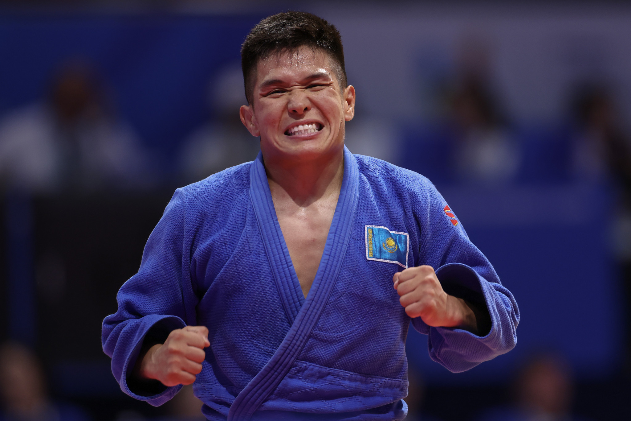 Zhubatkan Sunggat of Kazakhstan celebrates winning men's under-66kg bronze in judo at Chengdu 2021 ©Getty Images