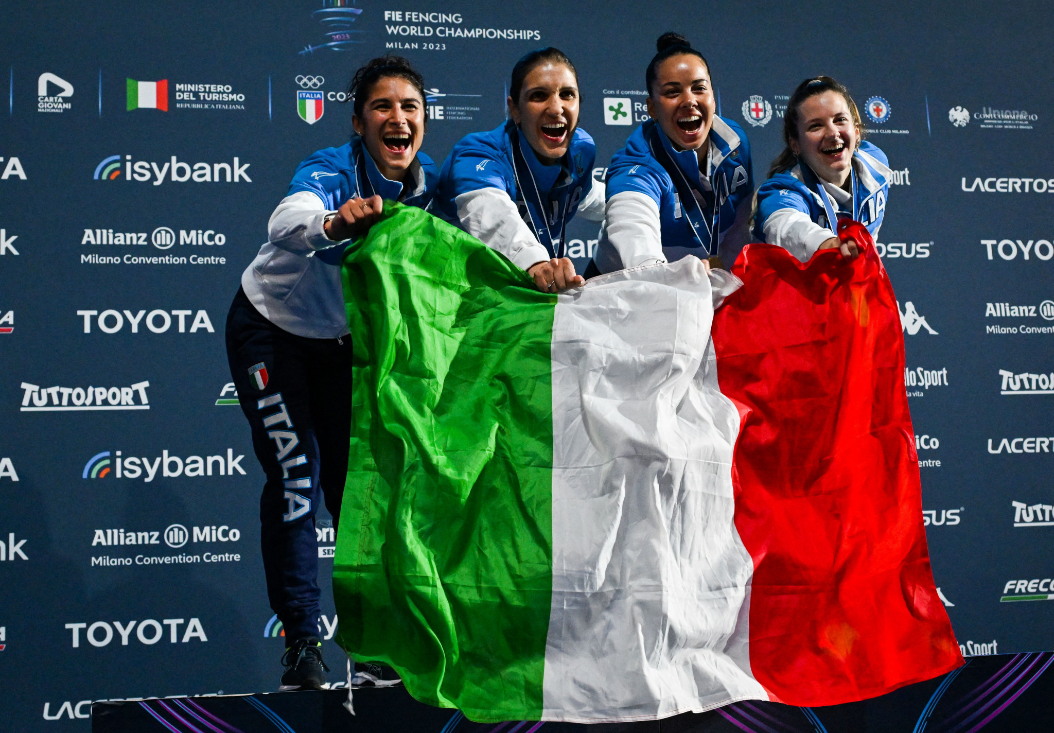 Double team success for hosts Italy at FIE Fencing World Championships in Milan