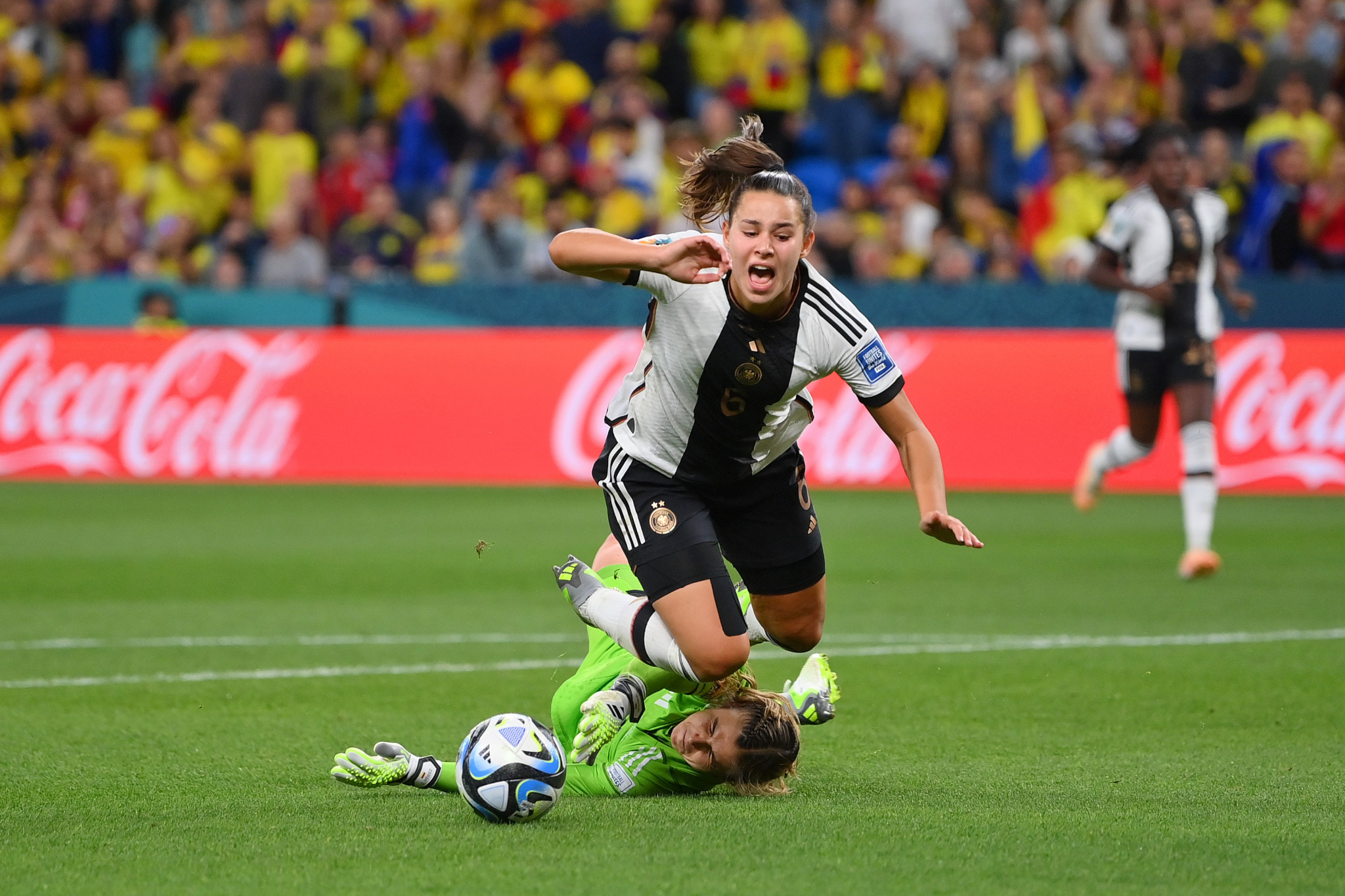 Lena Oberdorf wins a penalty for Germany as they briefly levelled against Colombia ©Getty Images
