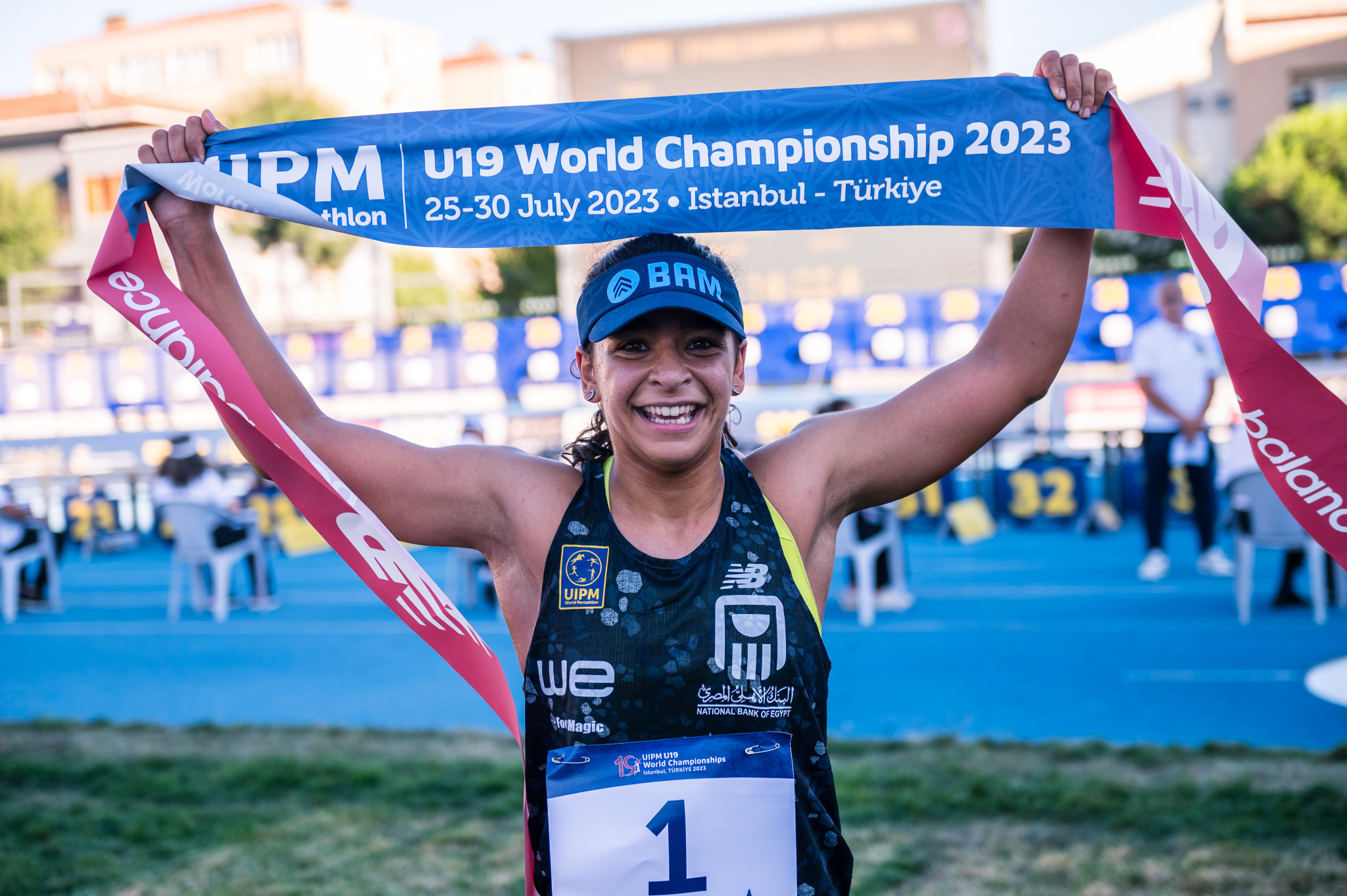 Egypt's Malak Ismail prevailed in a thrilling laser run to take women's individual gold ©UIPM/Filip Komorous