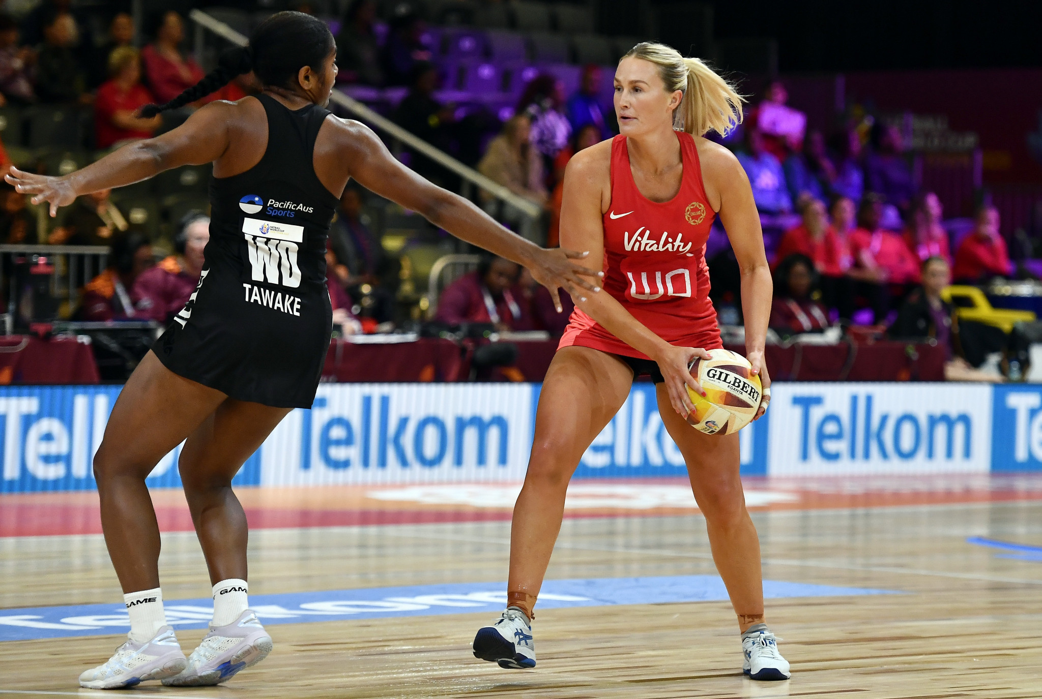 England dominated Fiji in Cape Town as they continue their quest for a first Netball World Cup gold medal ©Getty Images