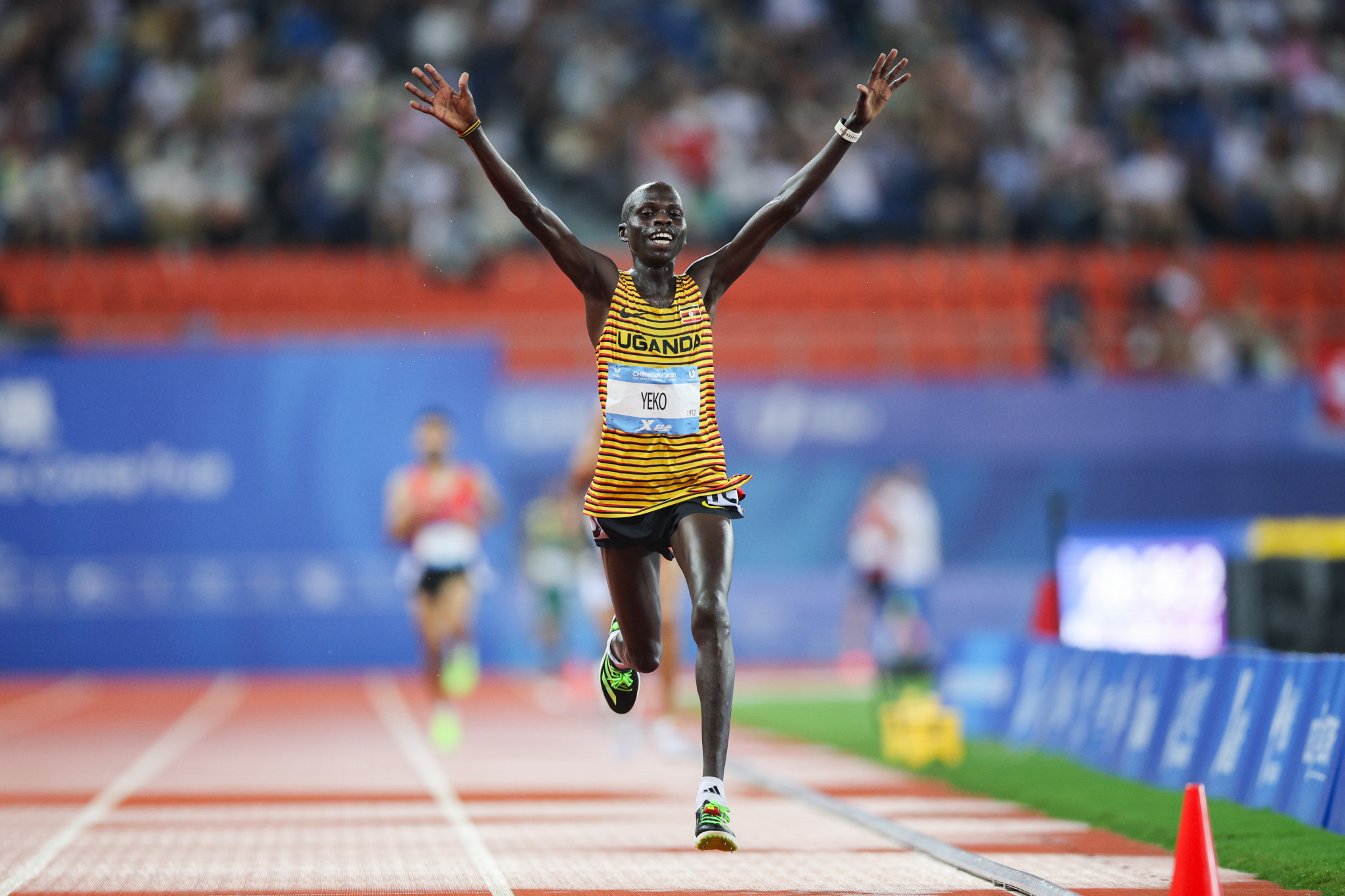 Dismas Yeko surged to men's 10,000m gold to win Uganda's first medal of the Games ©Chengdu 2021