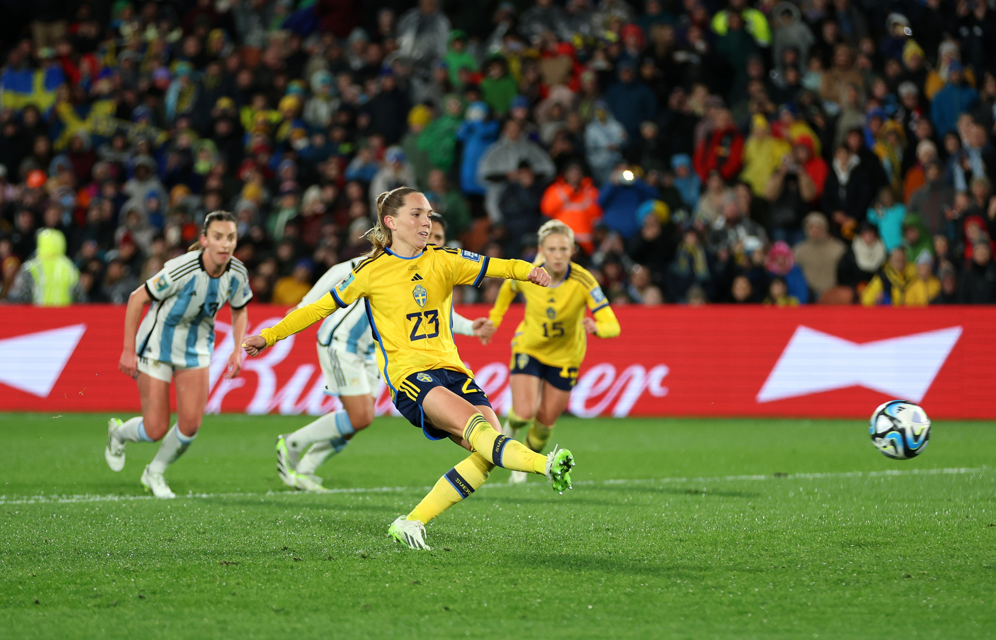 Elin Rubensson's late penalty sealed a 2-0 win for Sweden over Argentina ©Getty Images
