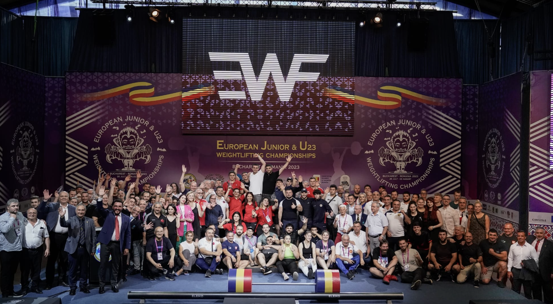 Athletes and officials celebrate after the Championships concluded ©EWF