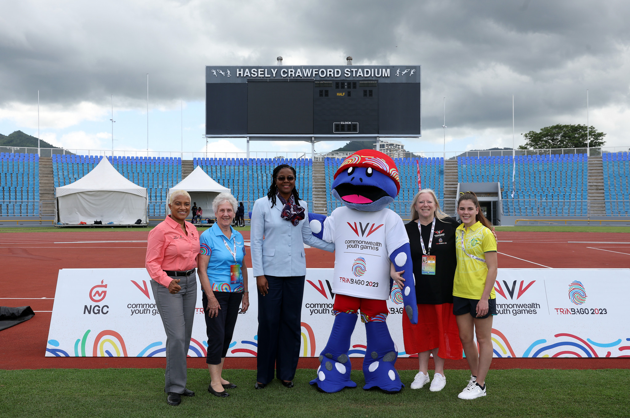 TTOC President Diane Henderson, left, said the Commonwealth Youth Games is "very important, a lot for our youth to recognise the importance of physical activity" ©Getty Images