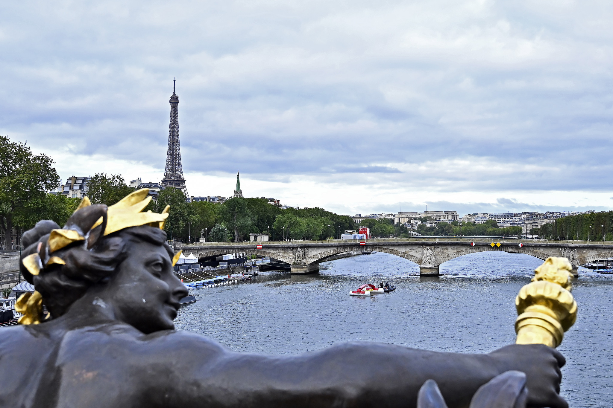 An early morning decision was taken today to cancel the Open Water Swimming World Cup, a test event for Paris 2024, due to the poor quality of water in the Seine ©Getty Images