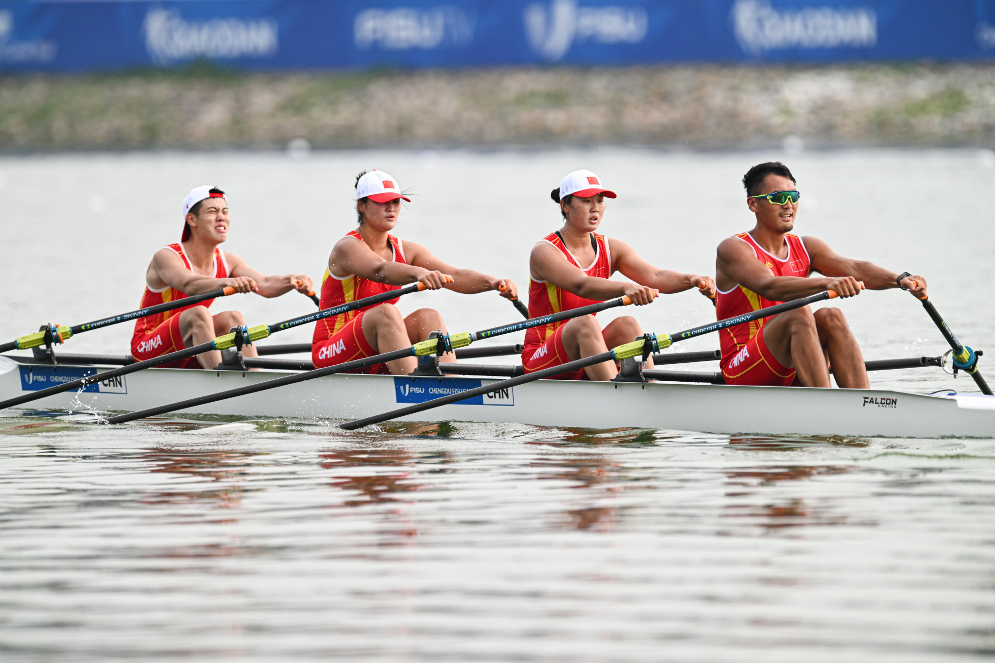 China’s rowing team in action during the mixed quadruple sculls final ©Chengdu 2021 