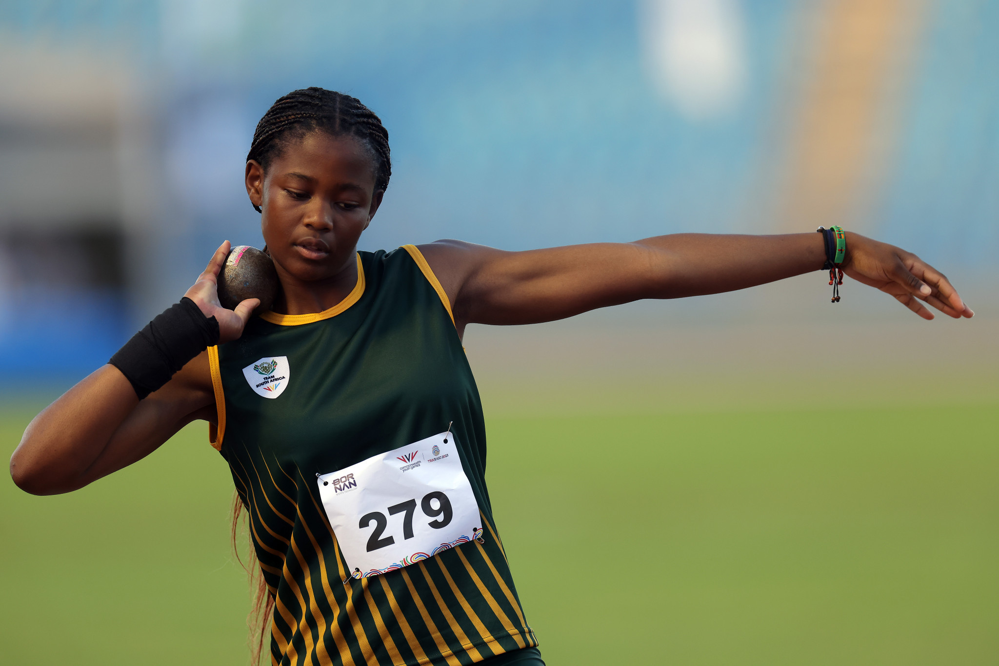 South Africa's Alicia Eli Khunou took the women's shot put Commonwealth Youth Games record to 17.97m  ©Getty Images