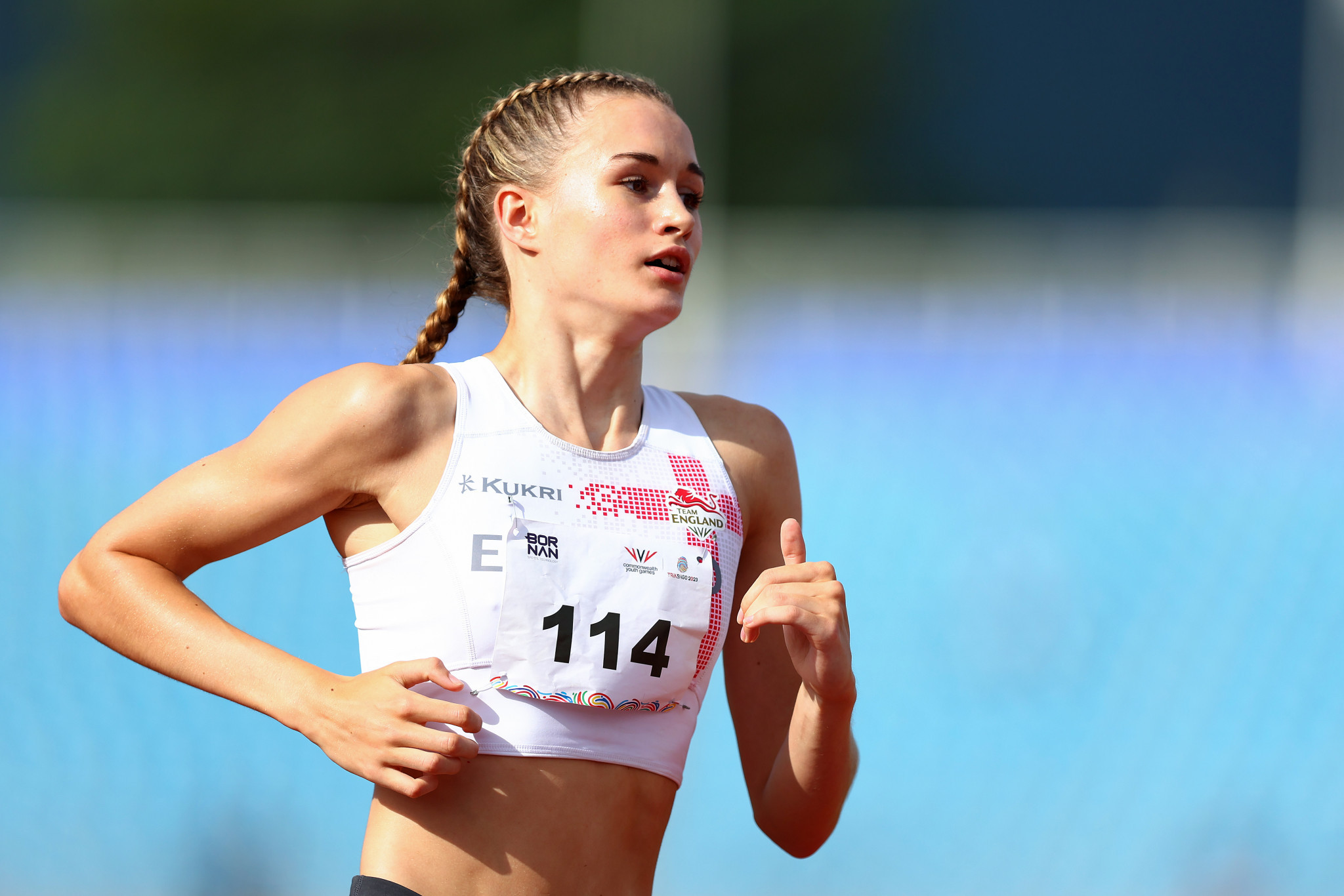 Phoebe Gill of England set a Commonwealth Youth Games record of 2:02.30 to win the women's 800m ©Getty Images