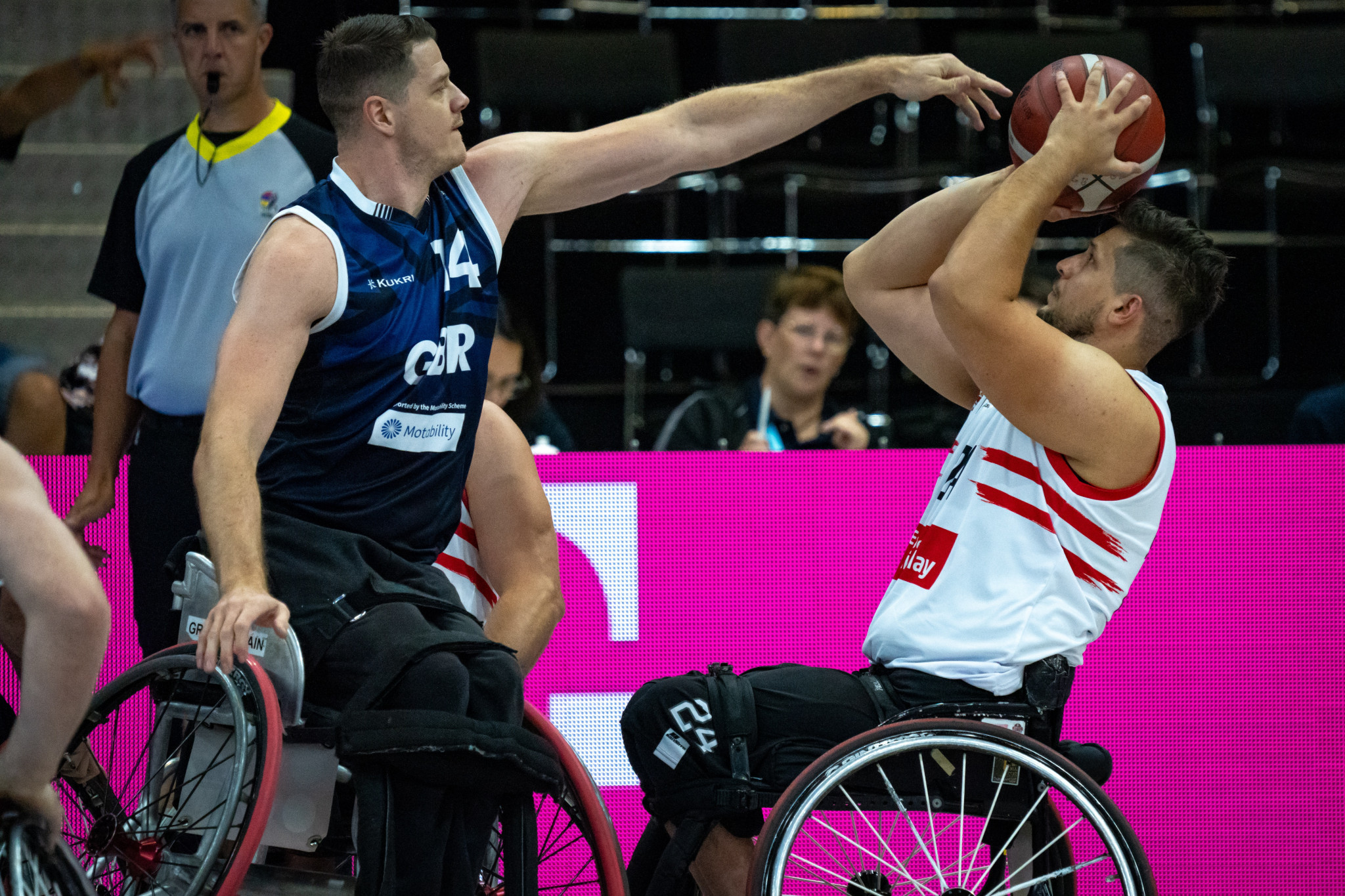 Britain defend well in their 100-50 thrashing of Austria ©EPC