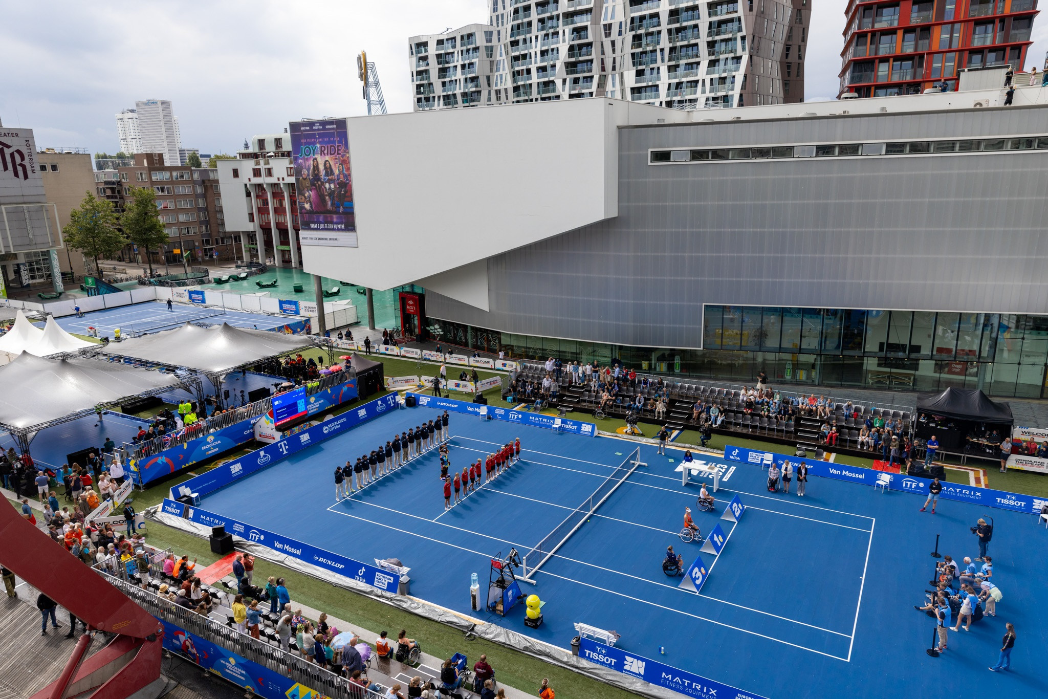 Schouwburgplein in Rotterdam was the stage for the final day of boccia and wheelchair tennis action ©EPC