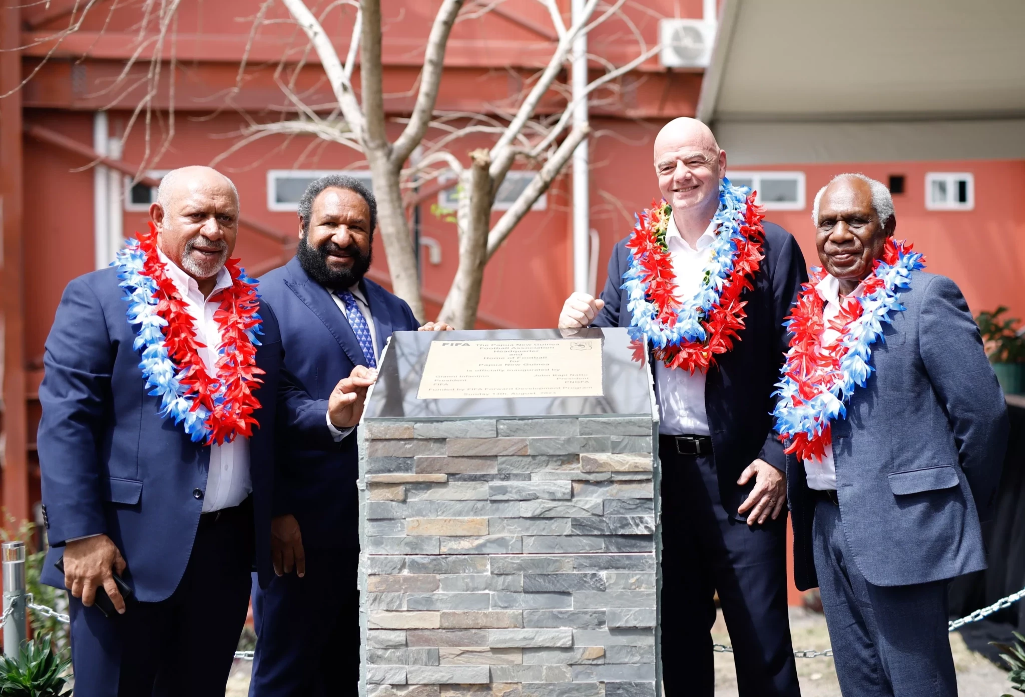 Infantino cuts ribbon on new Papua New Guinea FA headquarters in Port Moresby