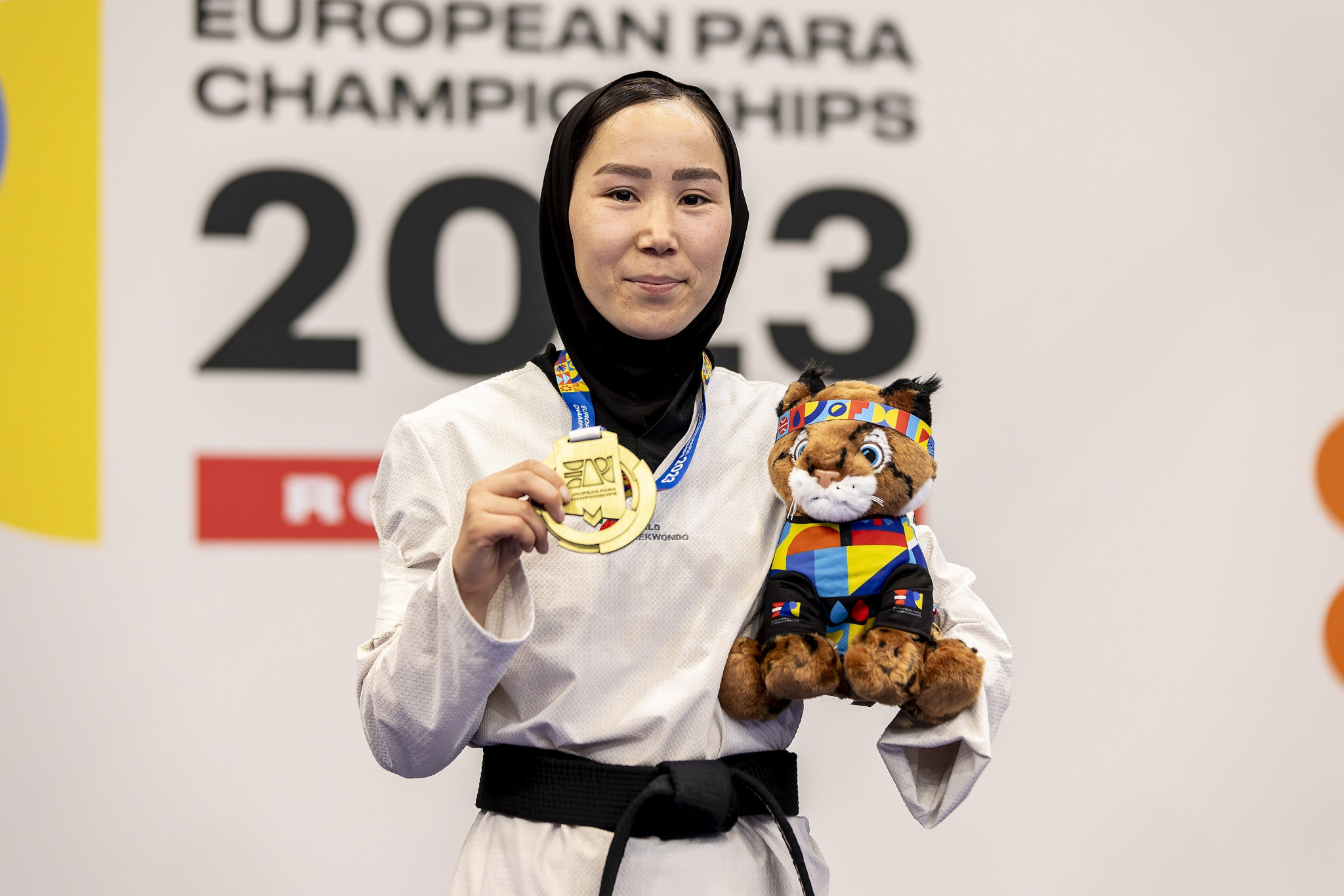 Afghan refugee Zakia Khudadadi won women's under-47kg gold in Rotterdam ©EPC