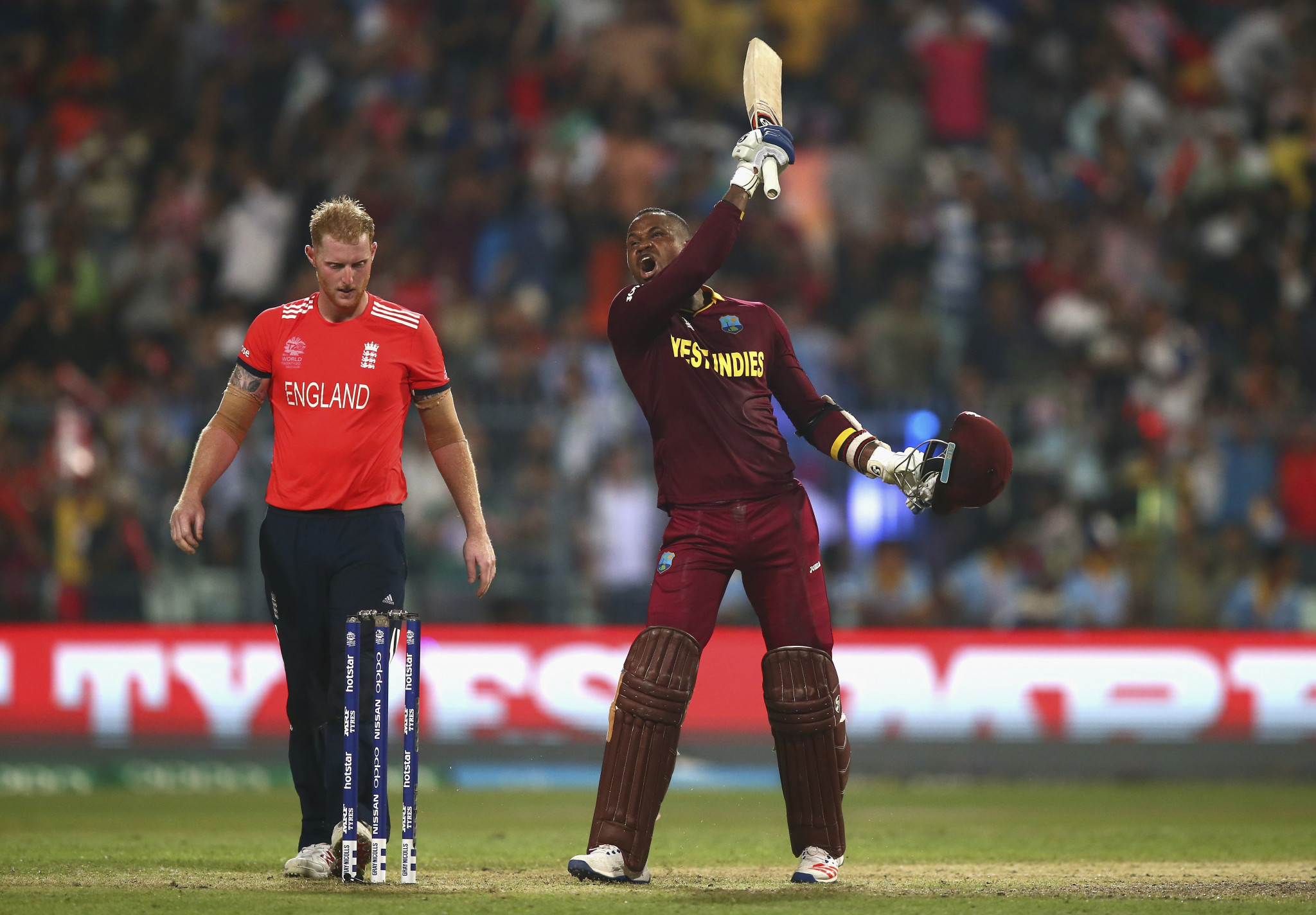 West Indian all-rounder Marlon Samuels, right, powered his country to the 2016 World Twenty20 title ©Getty Images