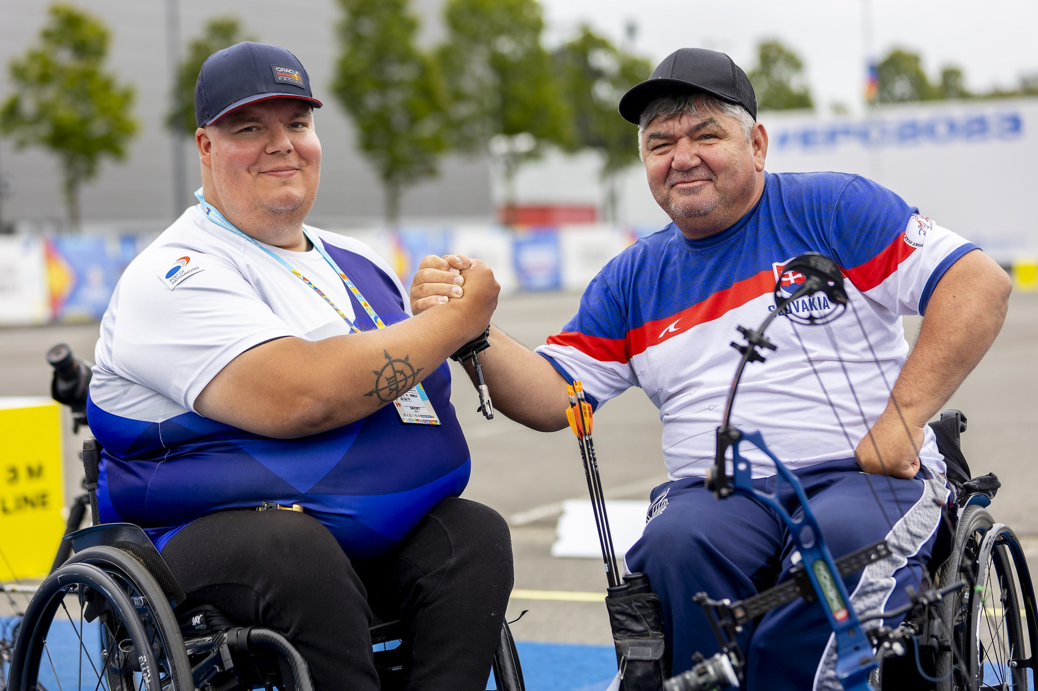 Finland's Jere Forsberg, right, and Slovakia's Martin Doric earned quota spots at Paris 2024 after reaching the men's compound open final ©EPC