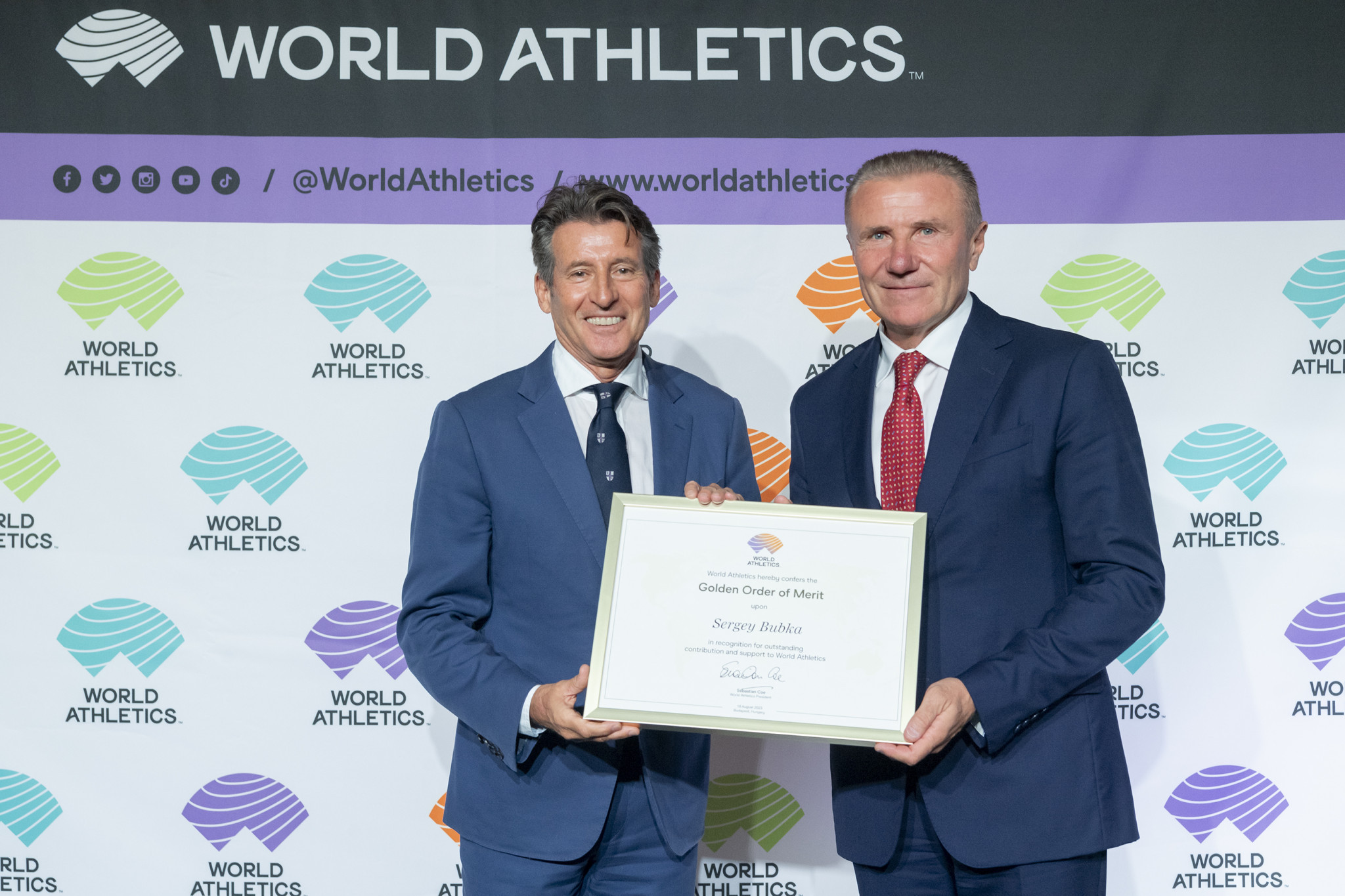 Bubka receives World Athletics Gold Award of Merit from former rival Coe as leaves after 22-years 