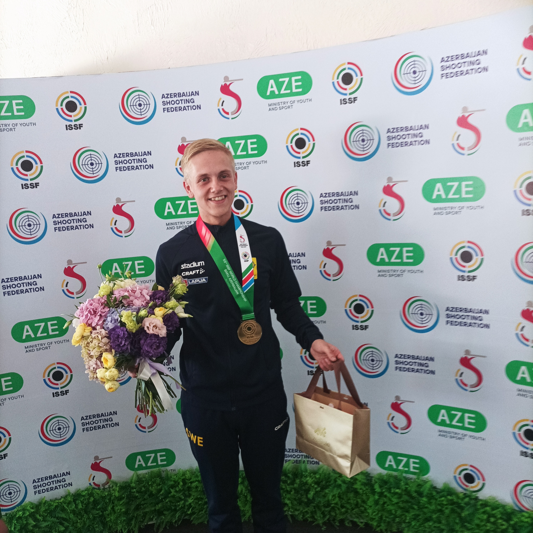 Sweden's Victor Lindgren won a senior World Championship gold medal for the first time in air rifle ©ITG