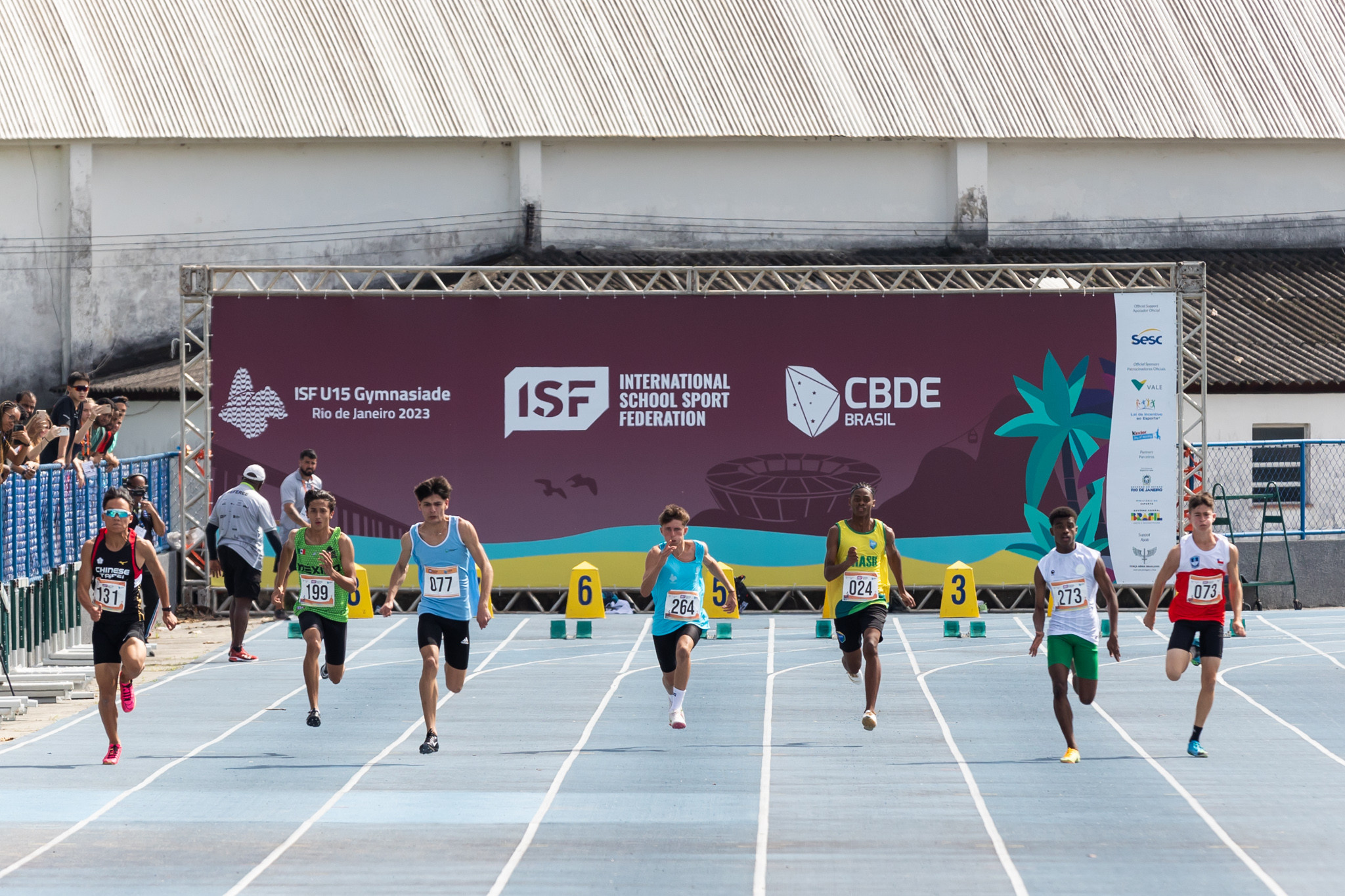 Medals were distributed in athletics events at the Olympic Park in Rio de Janeiro ©ISF