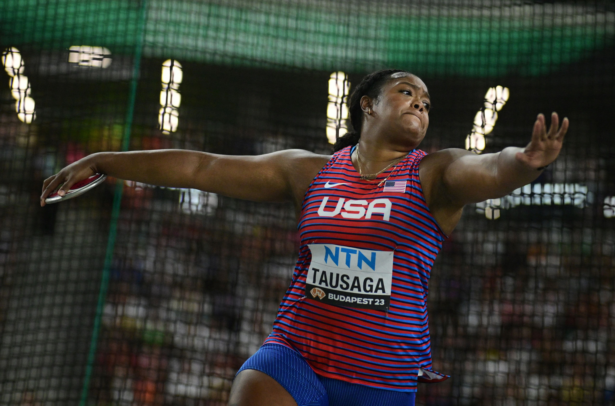 The United States' Laulauga Tausaga was a surprise winner of the women's discus throw ©Getty Images