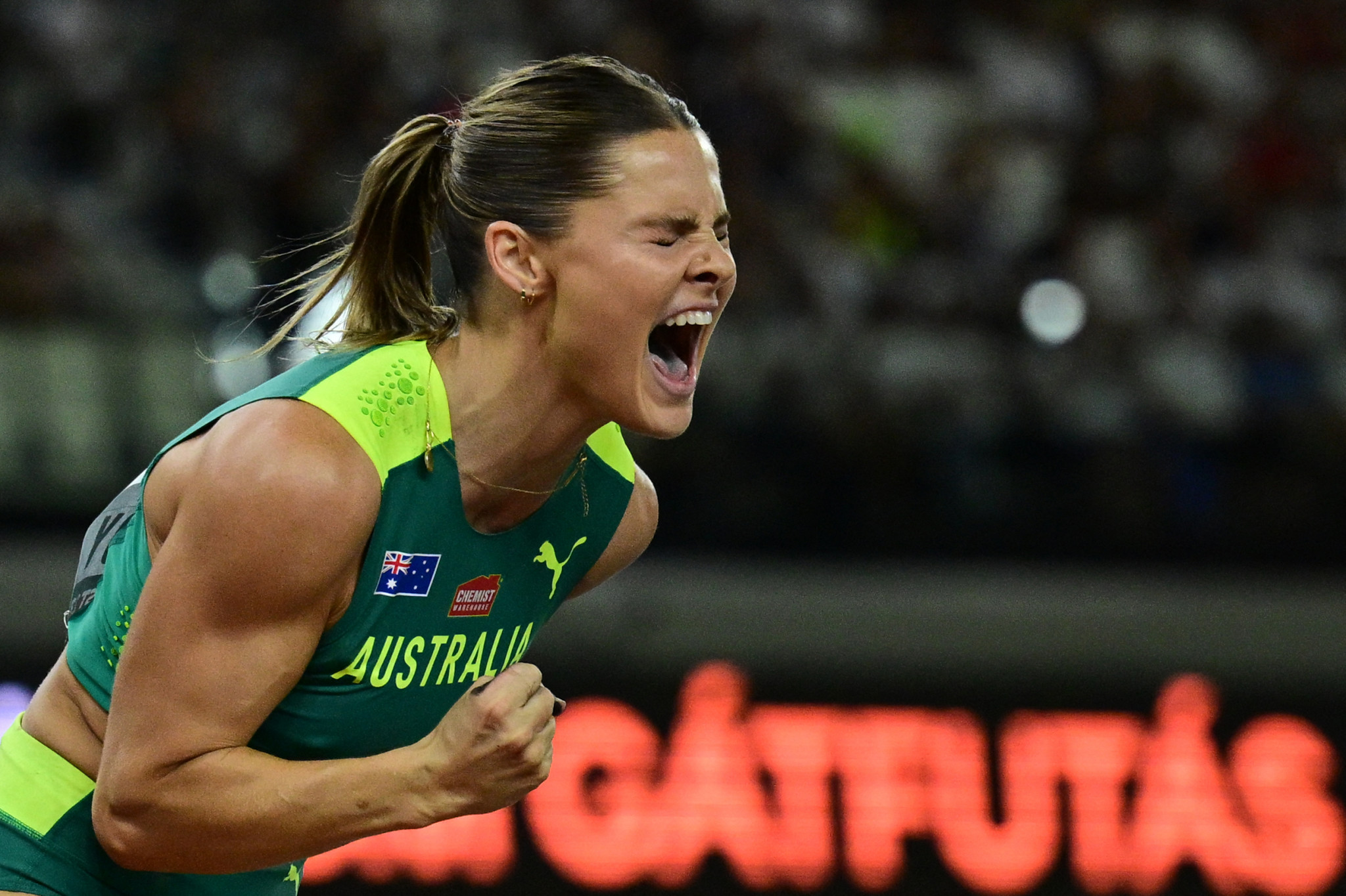 Australia's Nina Kennedy celebrated a first title at the World Athletics Championships in the women's pole vault ©Getty Images