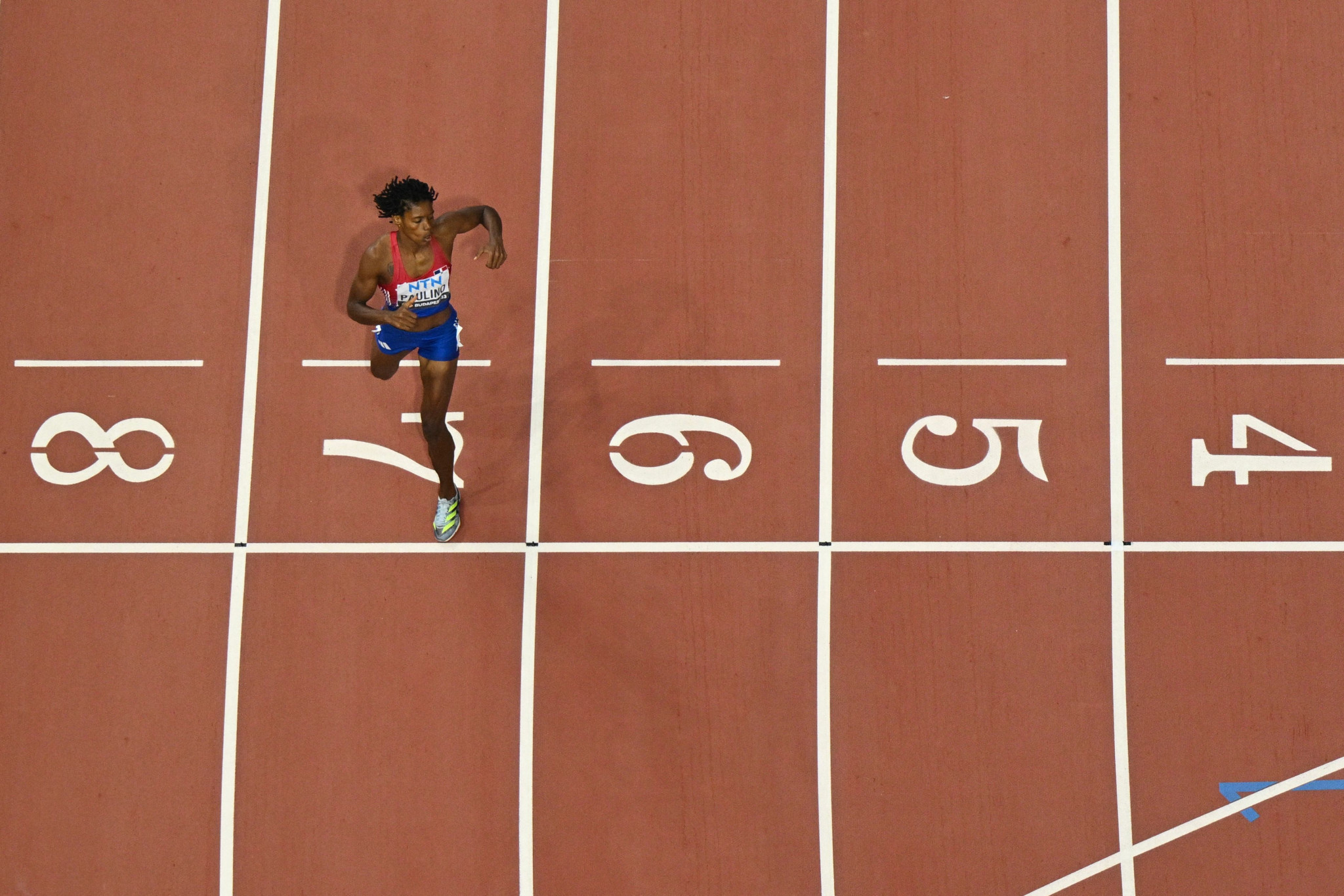 Marileidy Paulino of the Dominican Republic dominated the women's 400m final in 48.76sec ©Getty Images
