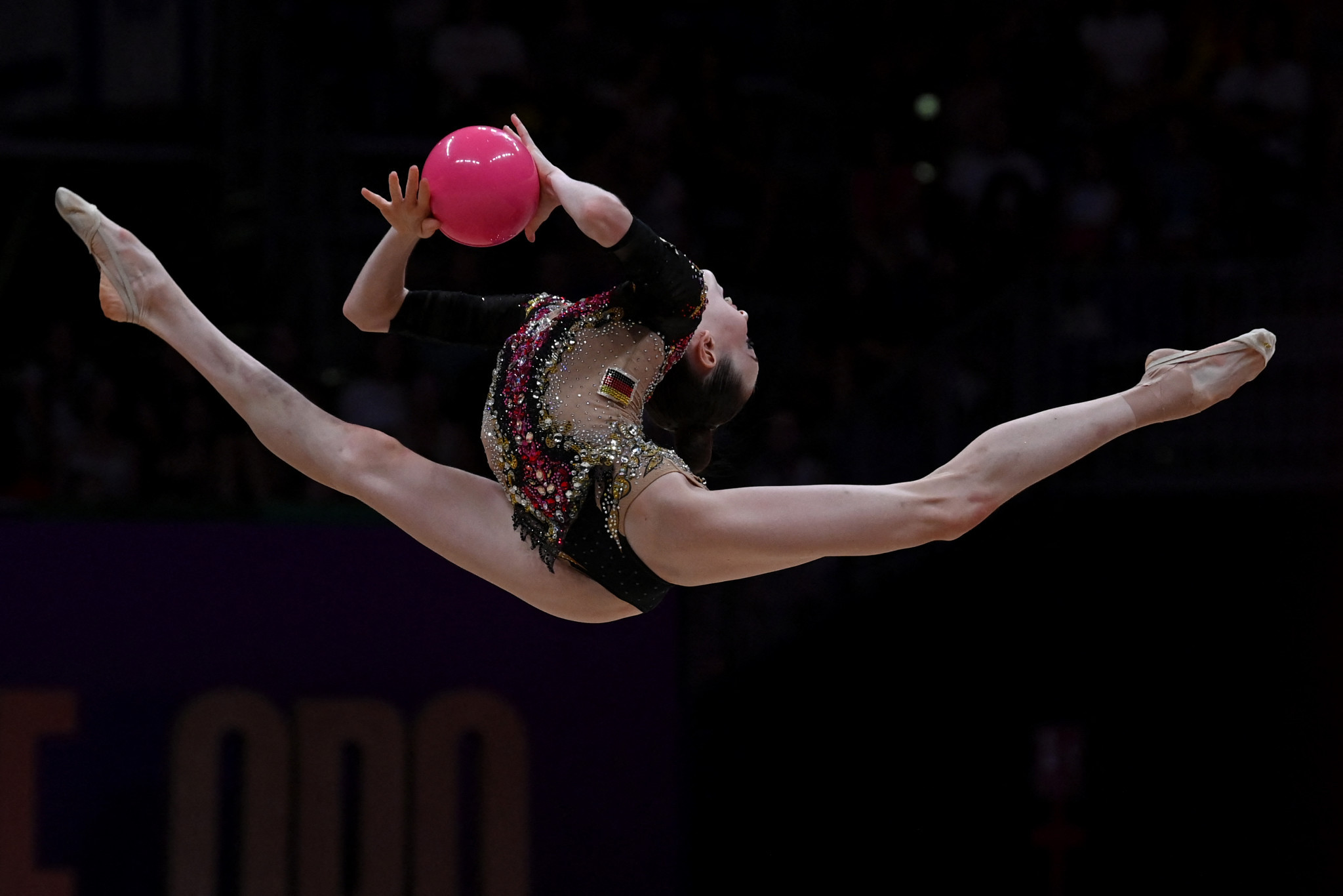 Double delight for Varfolomeev at Rhythmic Gymnastics World Championships